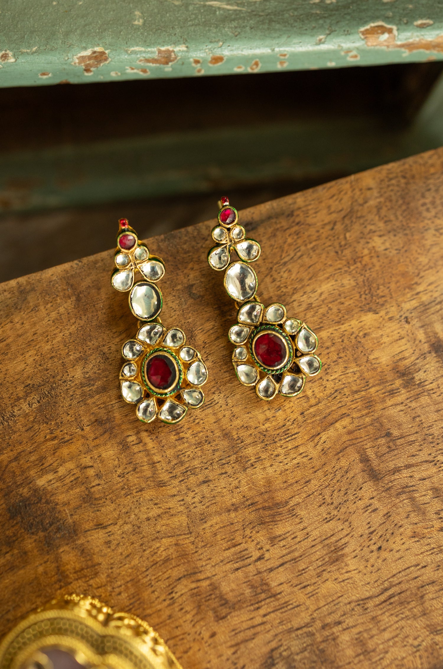 Pihu Red Kundan Earrings