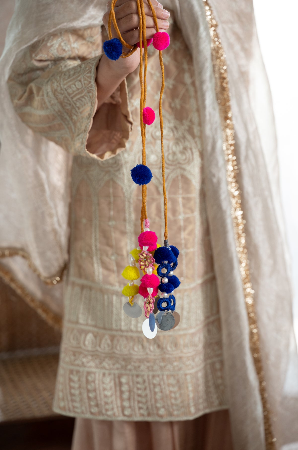 Vanya Colourful Punjabi Parandi