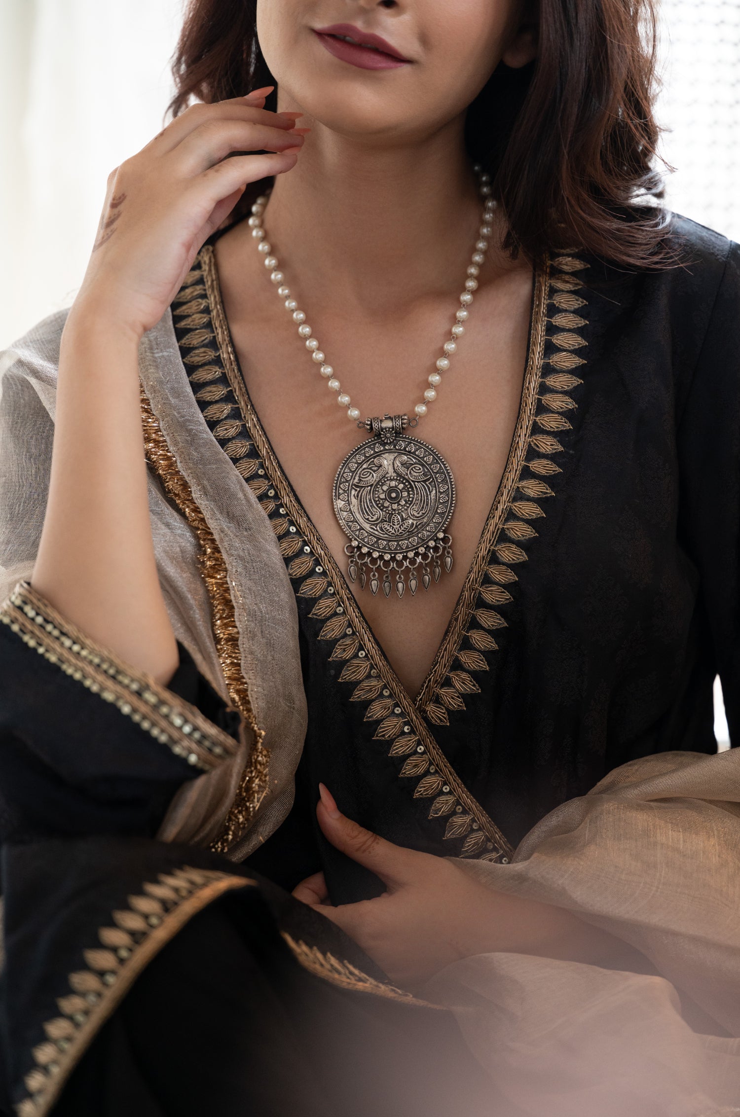 Twisha Silver Pendant Necklace