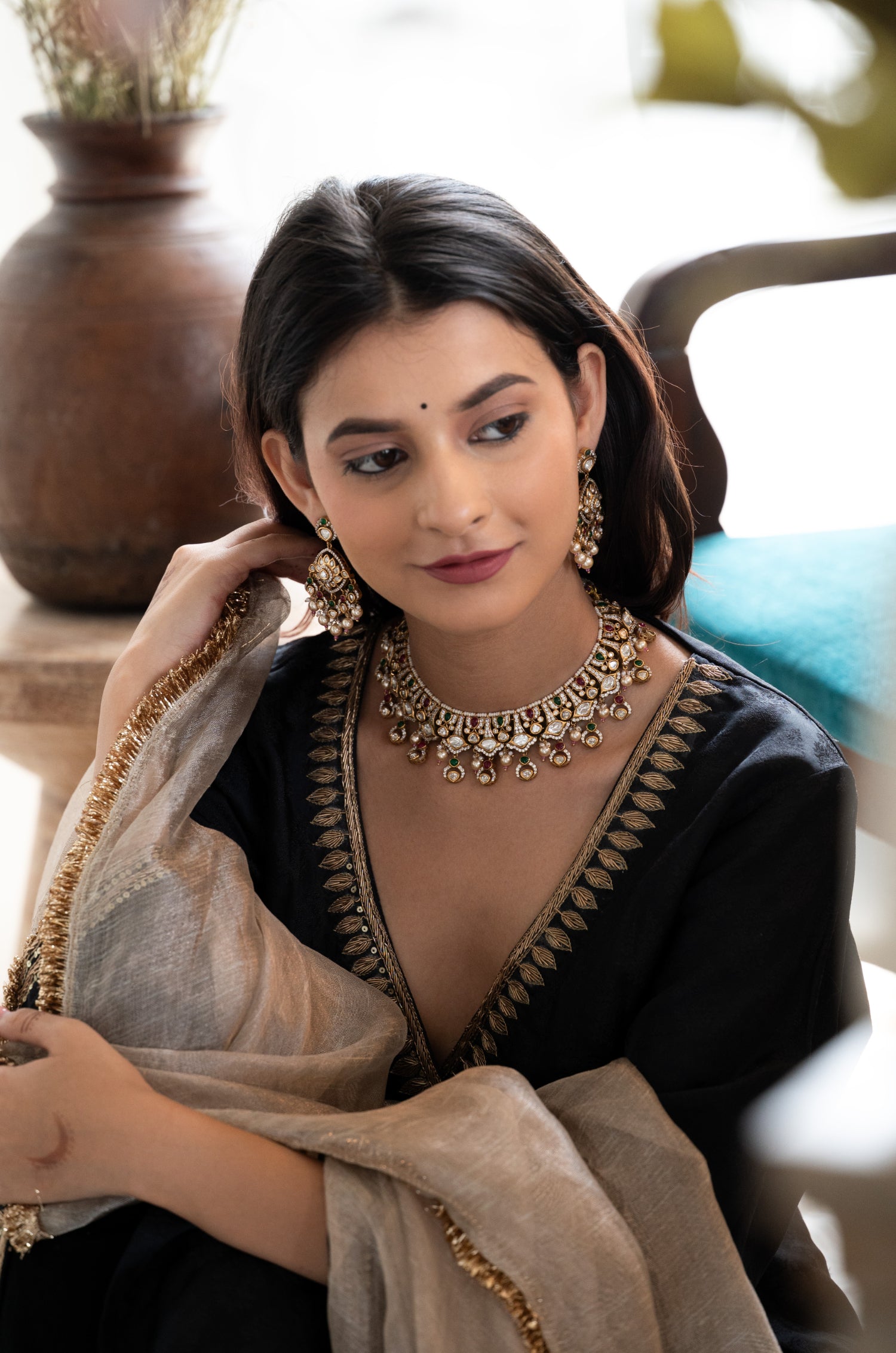 Mayra Polki Necklace Set