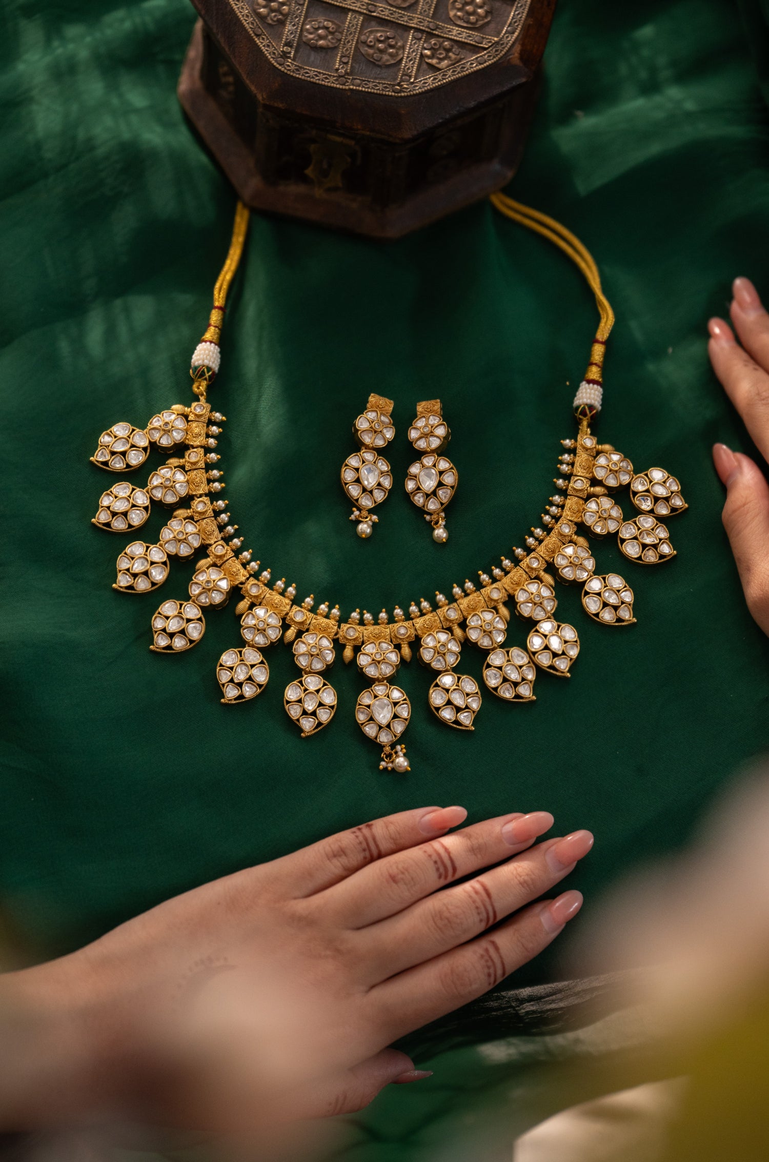 Pranalini Polki Necklace Set