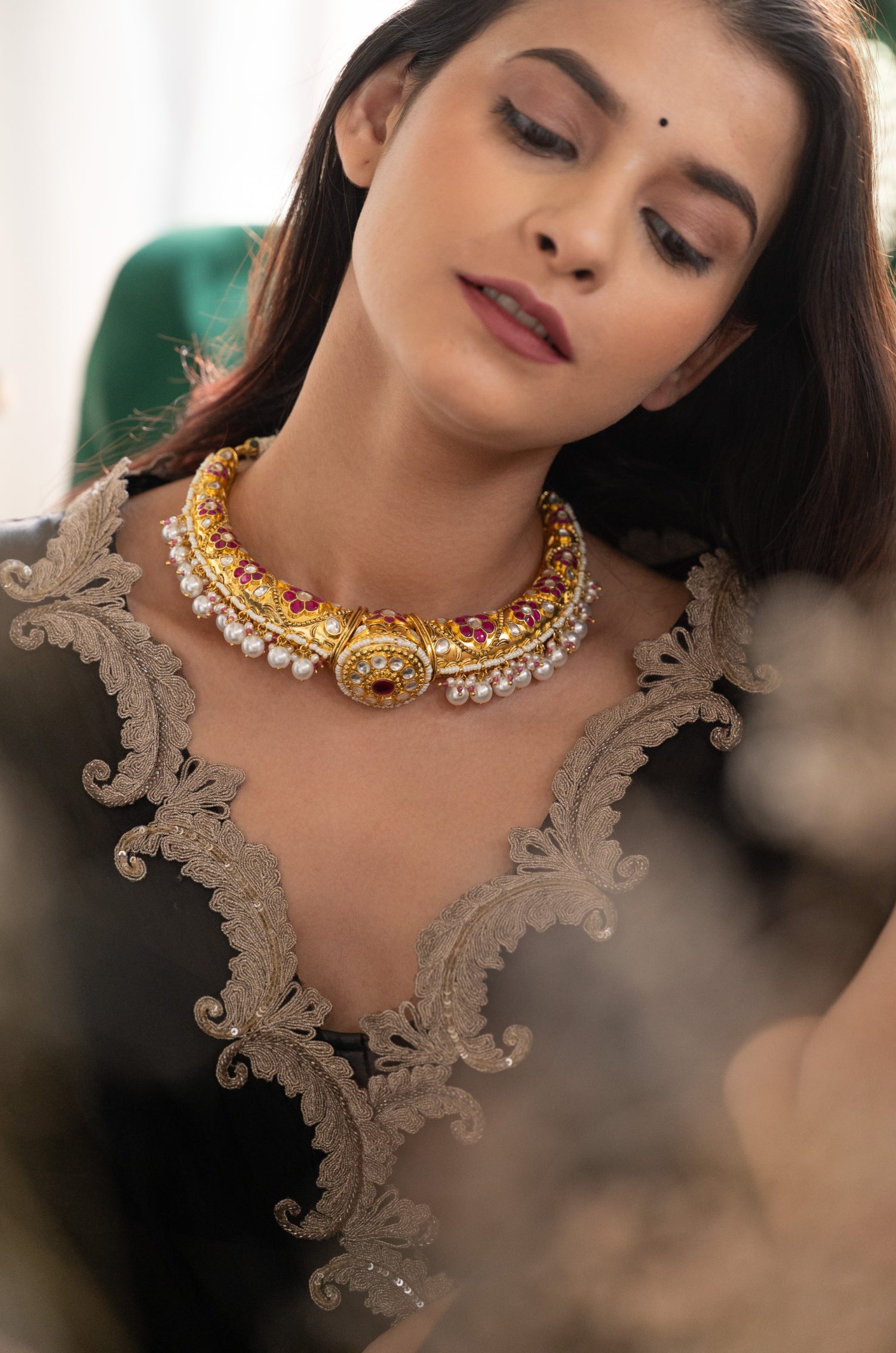 Tanahira Kundan Hasli Necklace Set