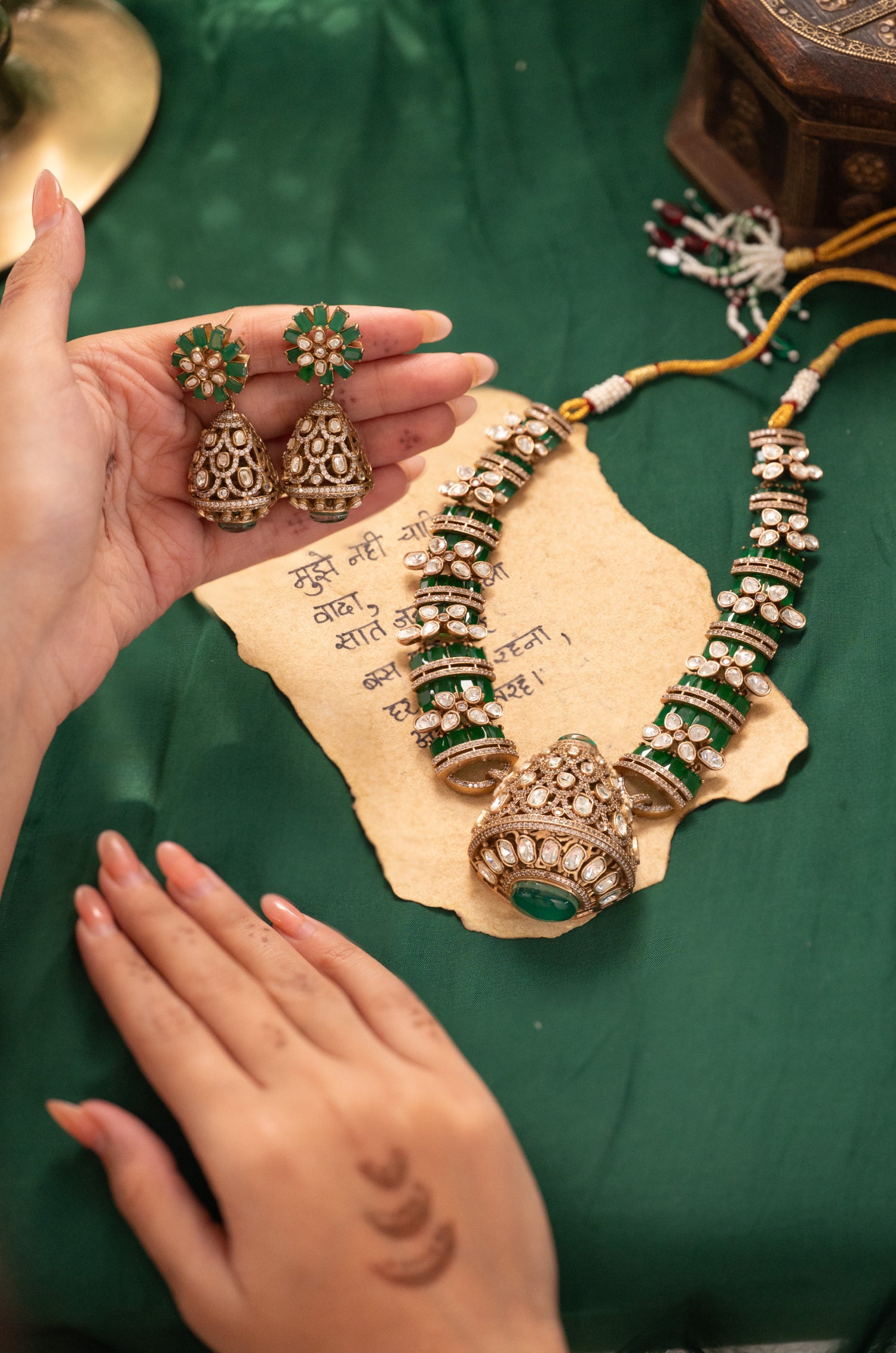 Malika Green Victorian Polki Necklace Set