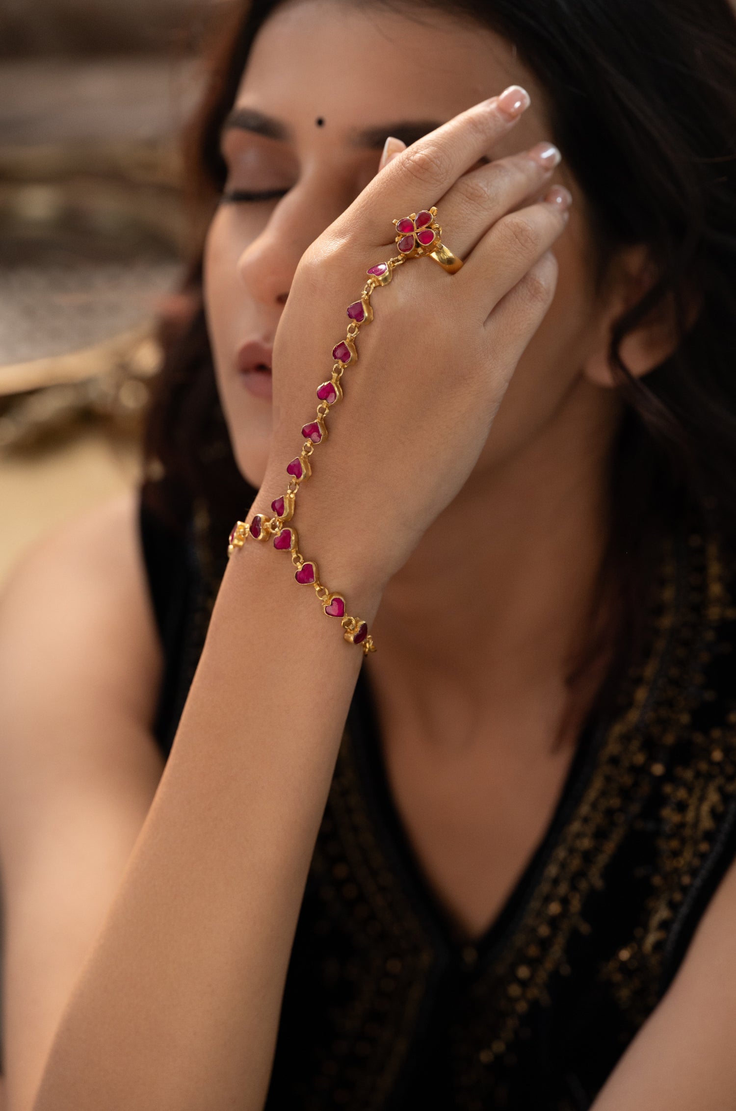 Akira Red Kundan Hathphool Bracelet