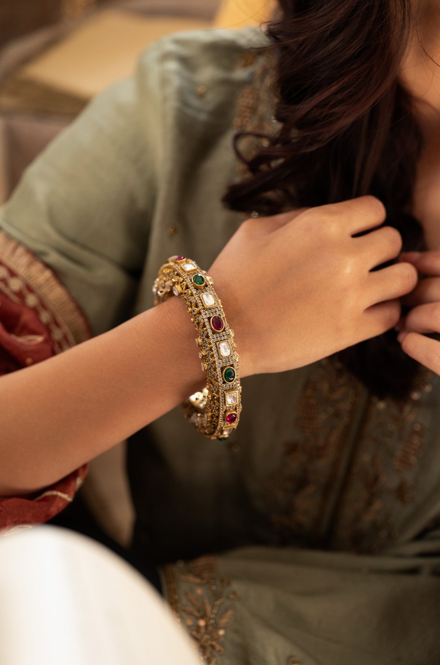 Abha Victorian Polki Bangle