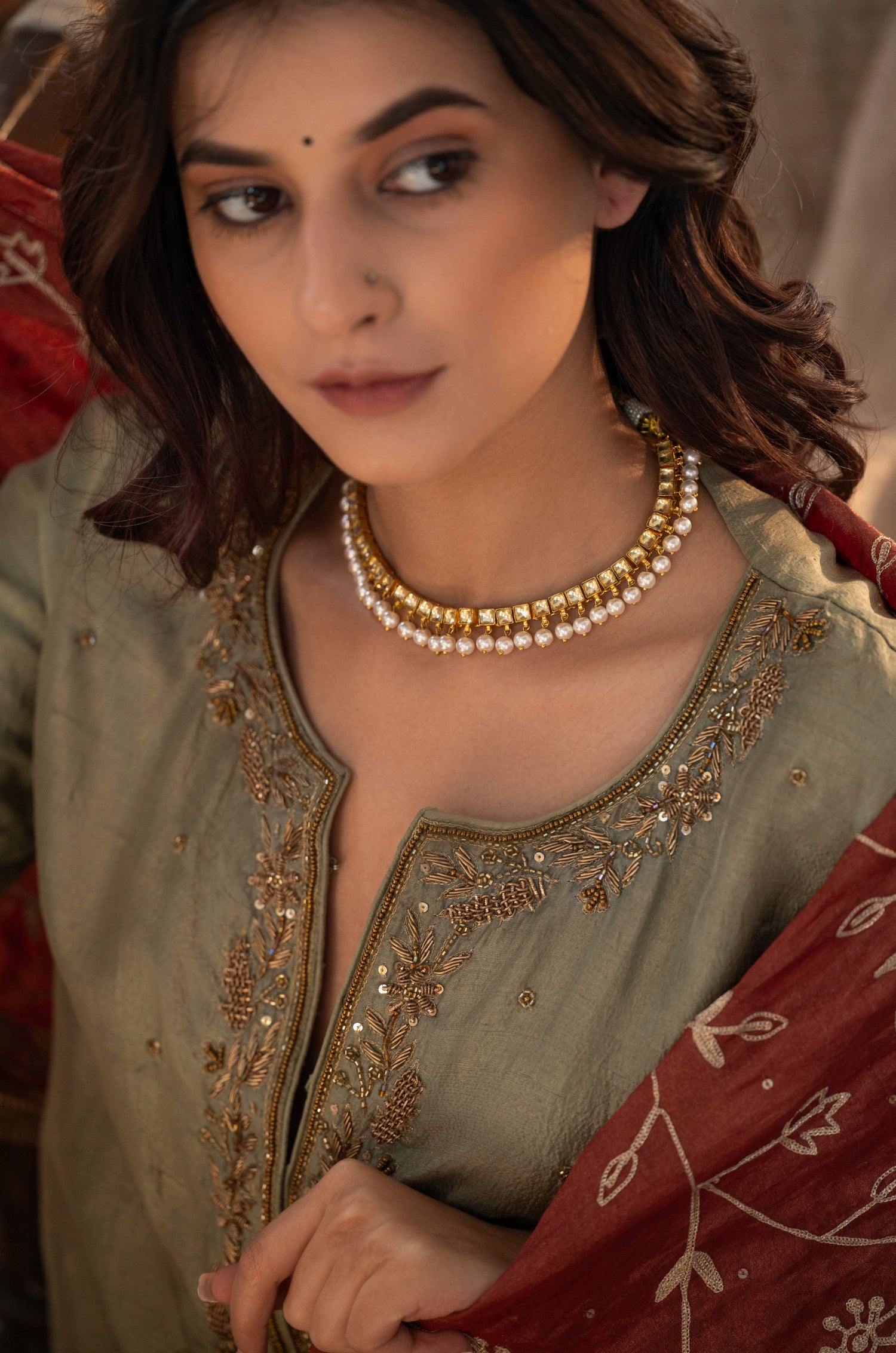 Ravleen Kundan And Pearls Necklace