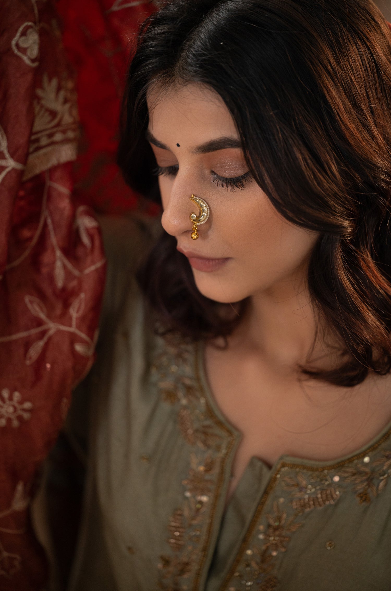 Ridhi Kundan Nosepin