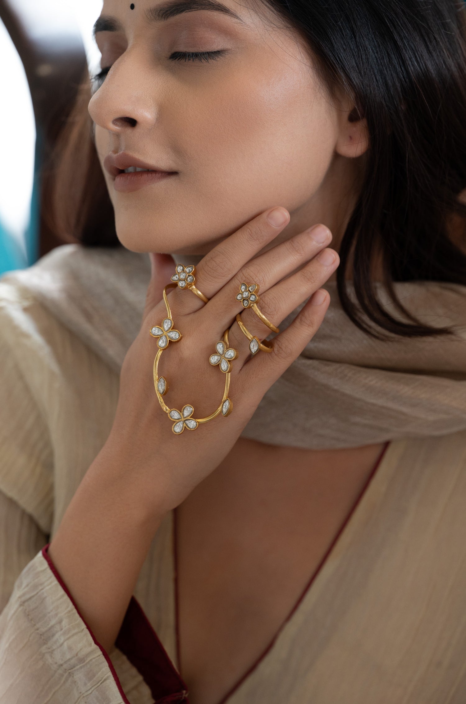 Hema Kundan Polki Statement Handcuff