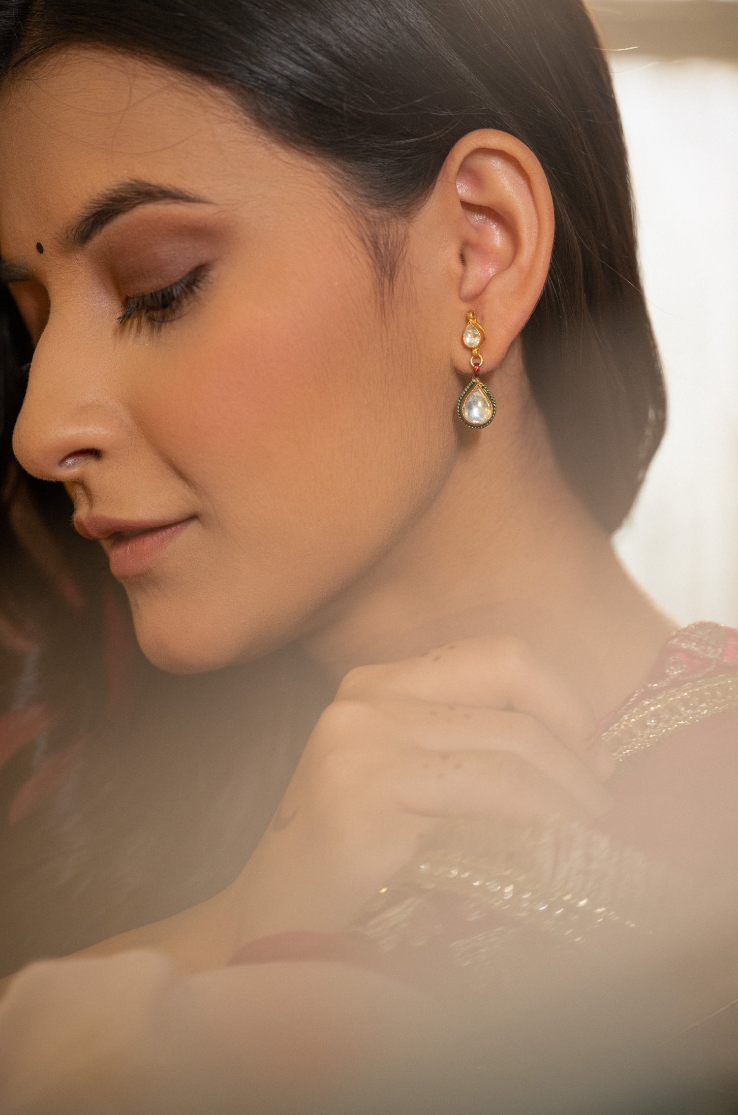 Avni Kundan Earrings