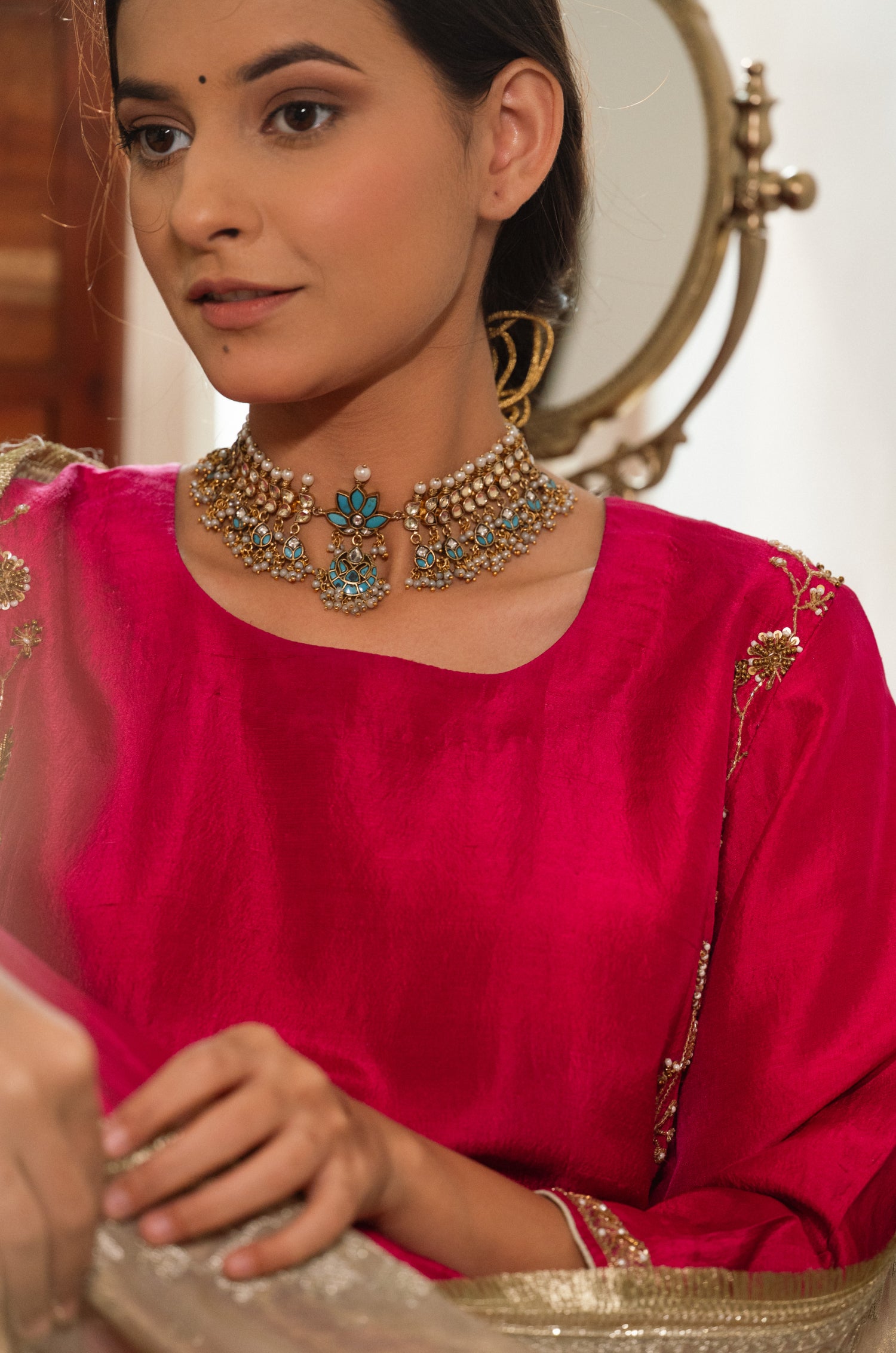Suniti Kundan Choker Necklace