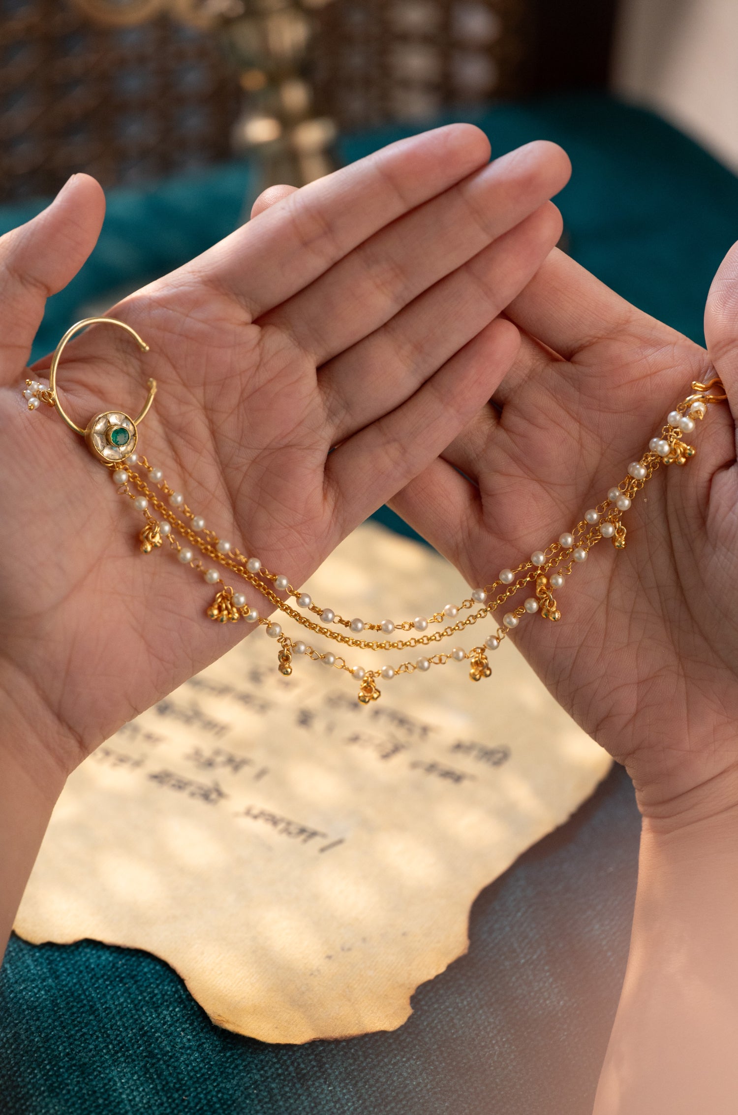 Tarini Kundan And Pearls Nosepin