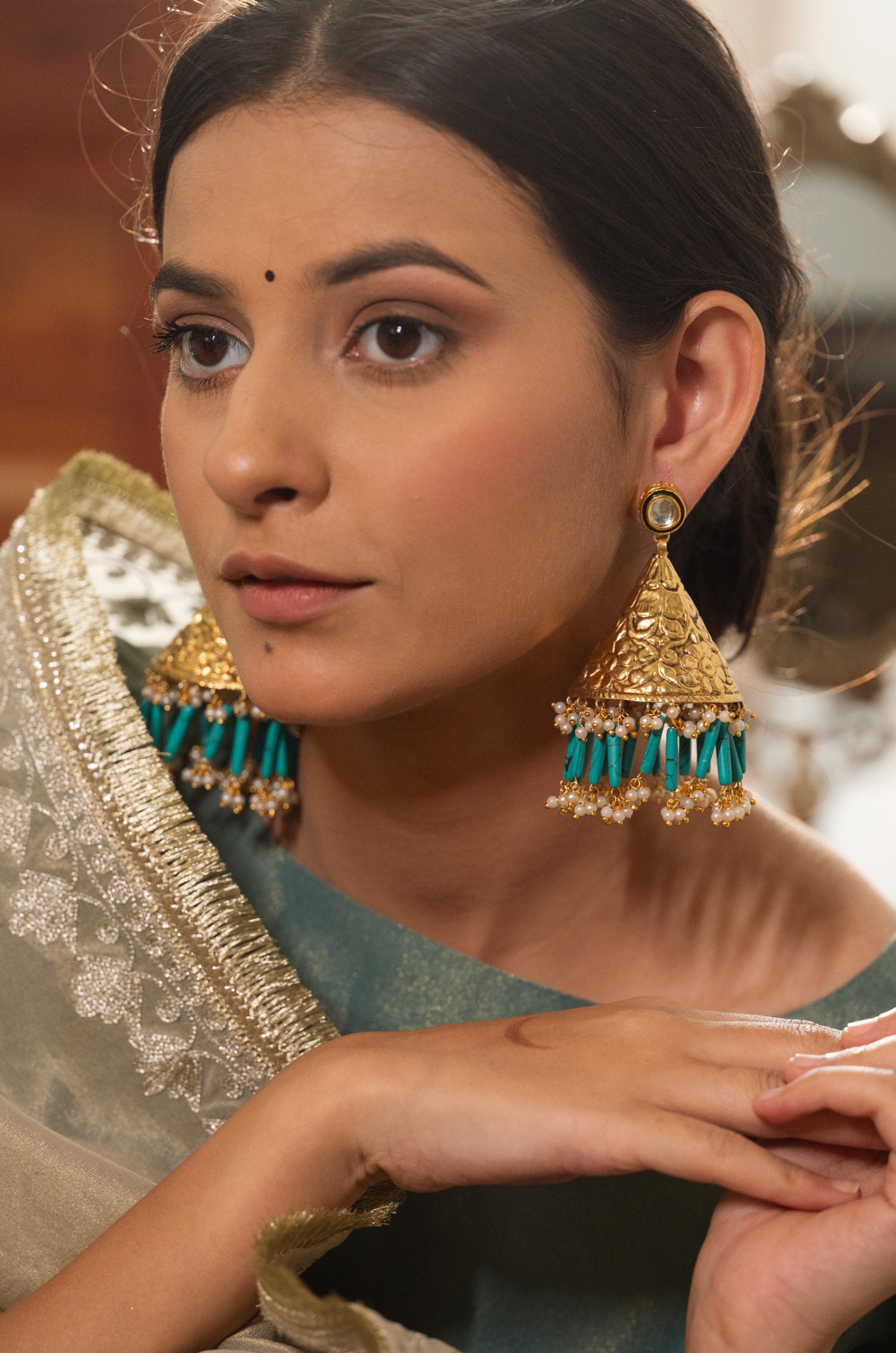 Seesha Dogri Chitrayi Jhumka Earrings