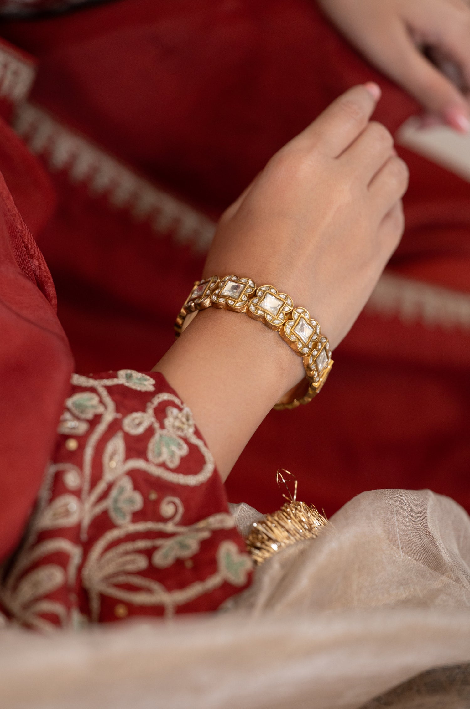 Kiara Kundan Bangle
