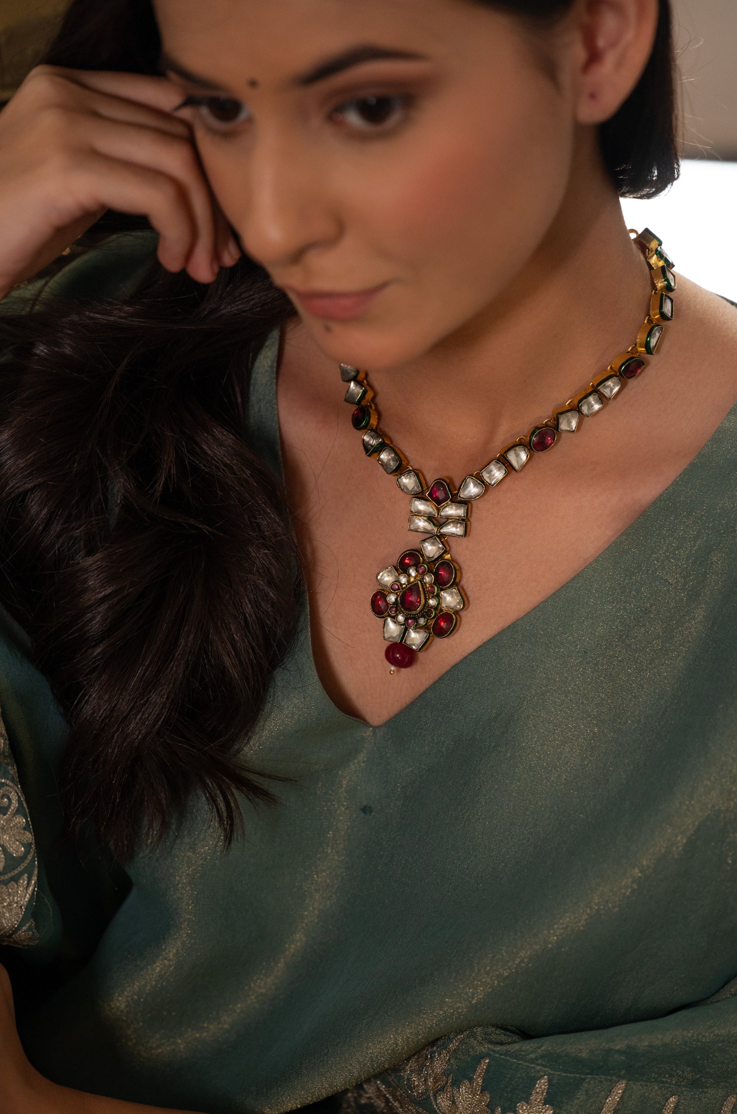 Swapana Red Kundan Necklace Set