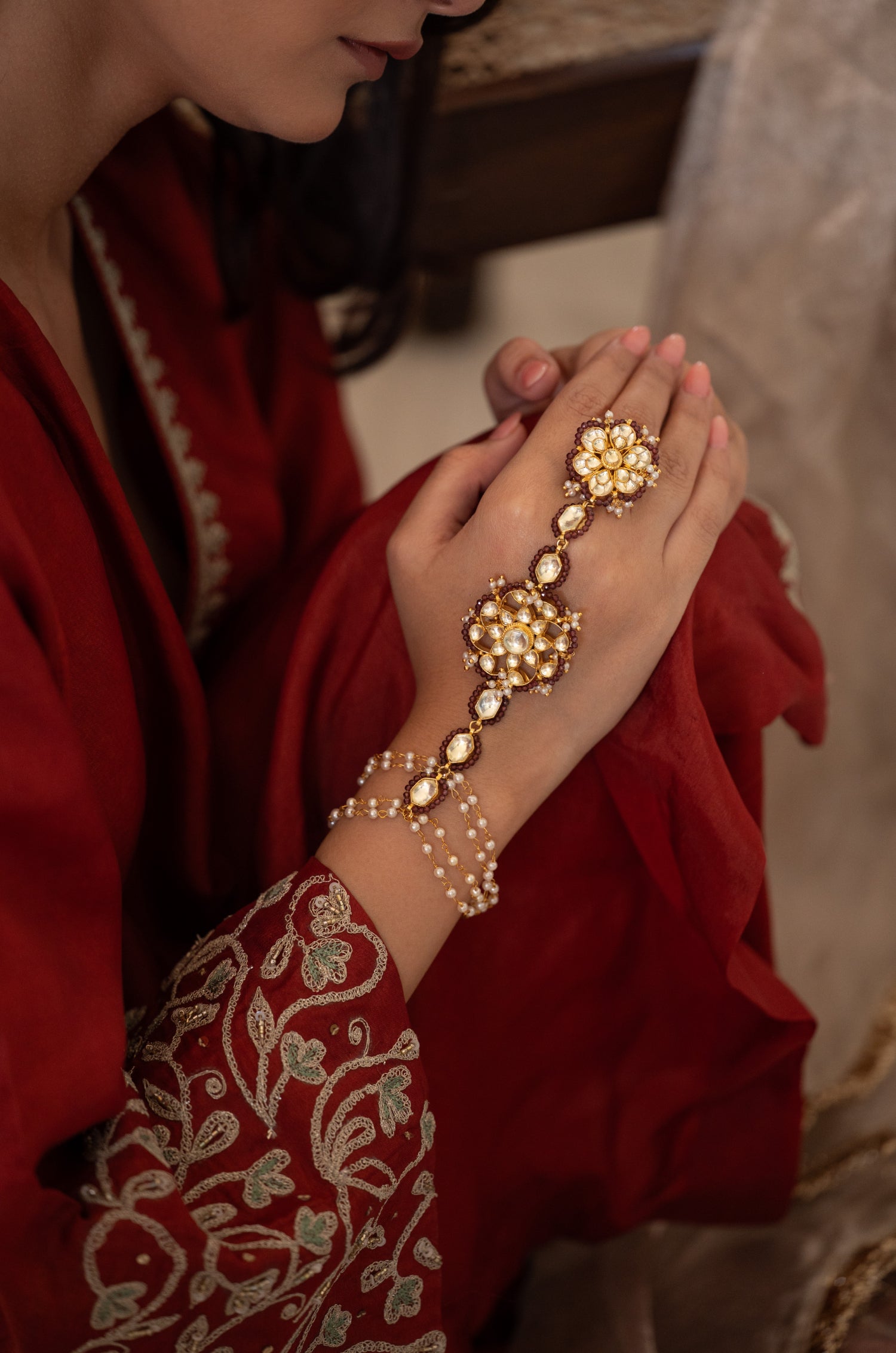 Amara Kundan Hathphool