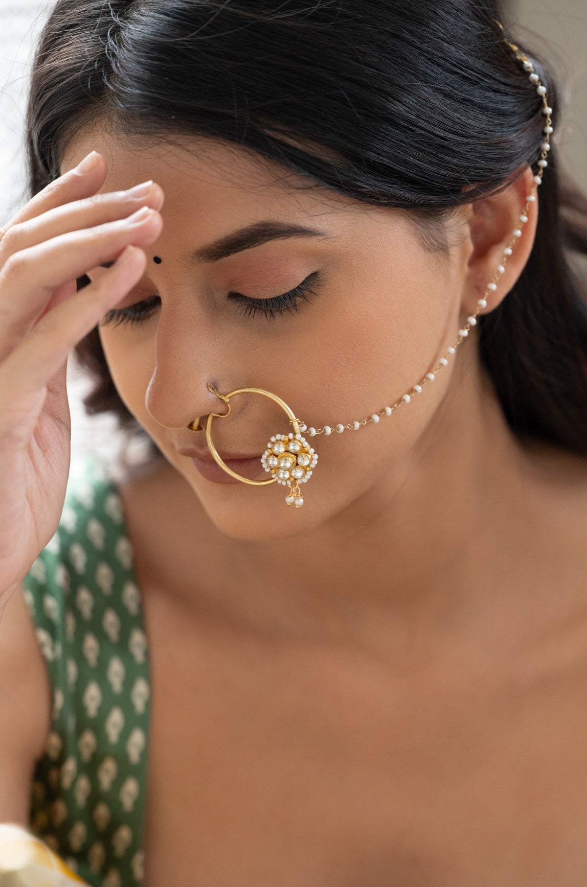 Farya Kundan Nosepin