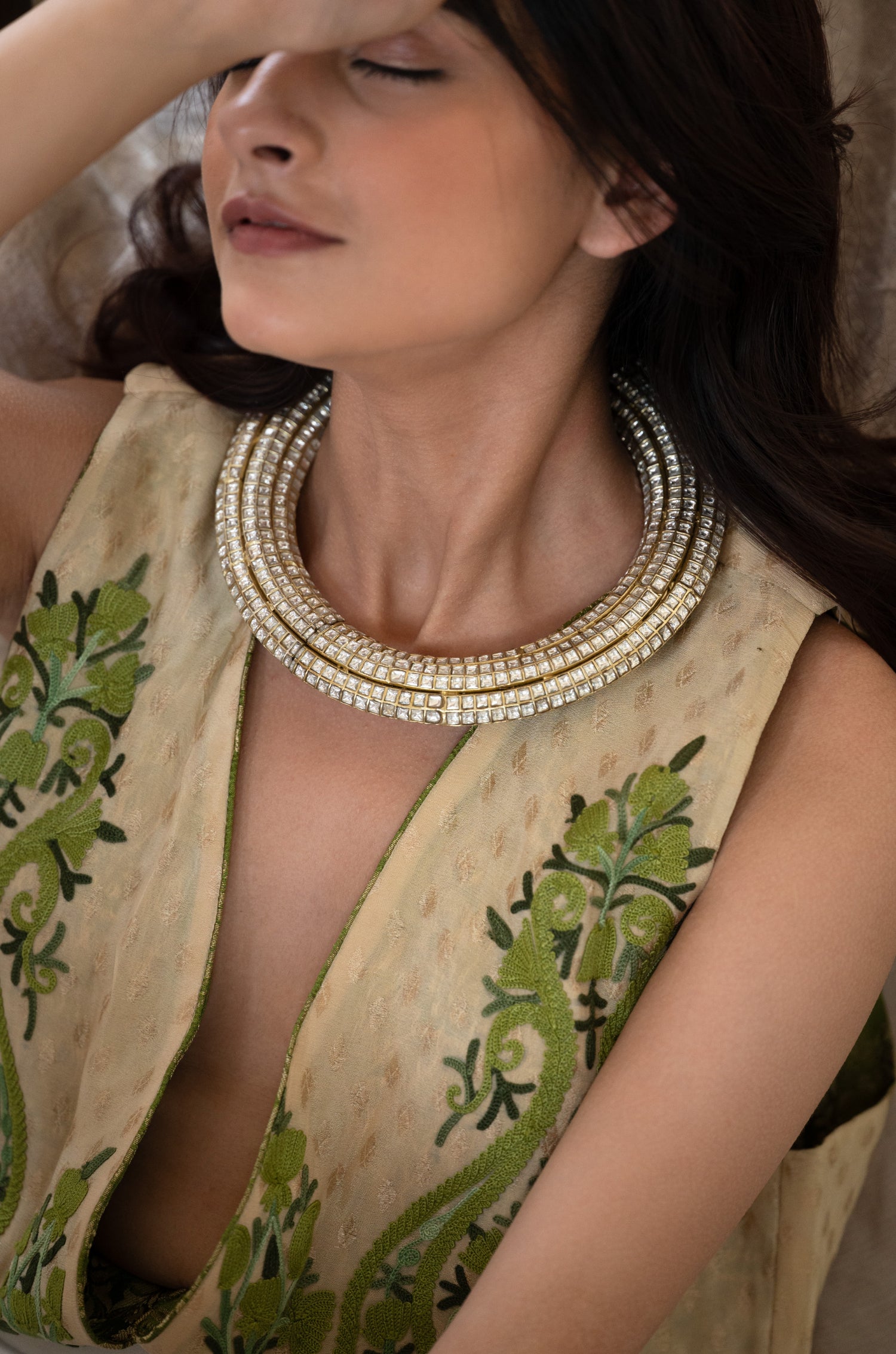 Ameena Rajwadi Polki Hassli Necklace