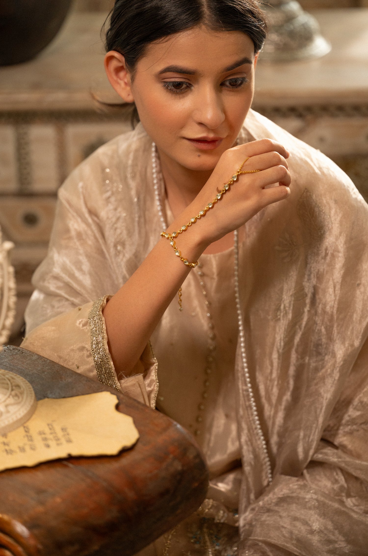 Vedika Kundan Hathphool Bracelet