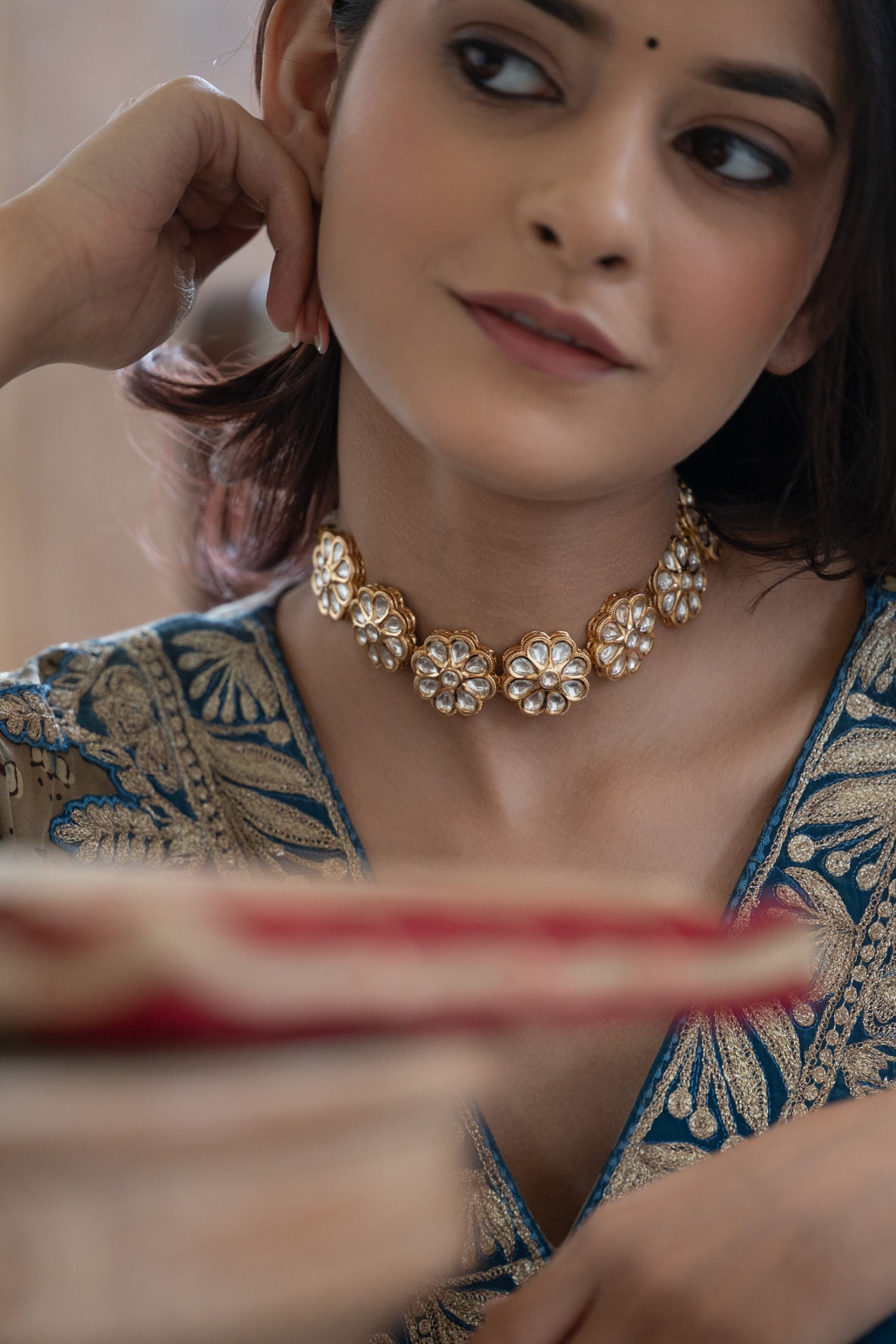 Anizma Kundan Choker Necklace