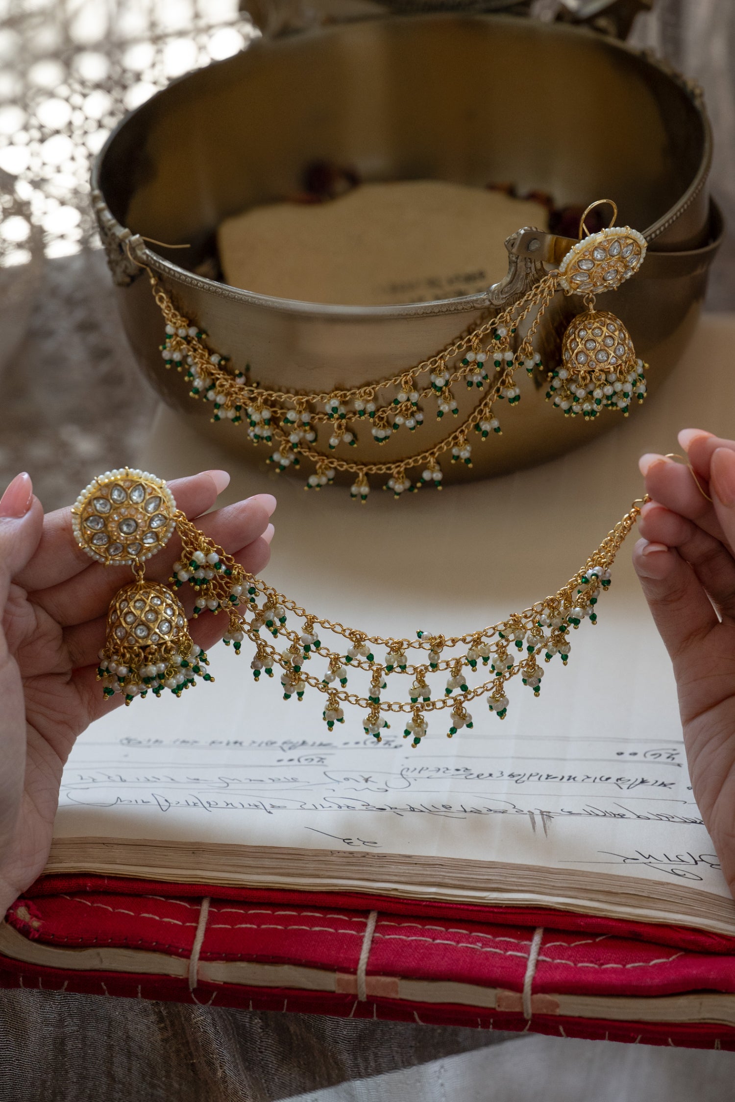 Warnika Kundan Kaan Chain Jhumka Earrings