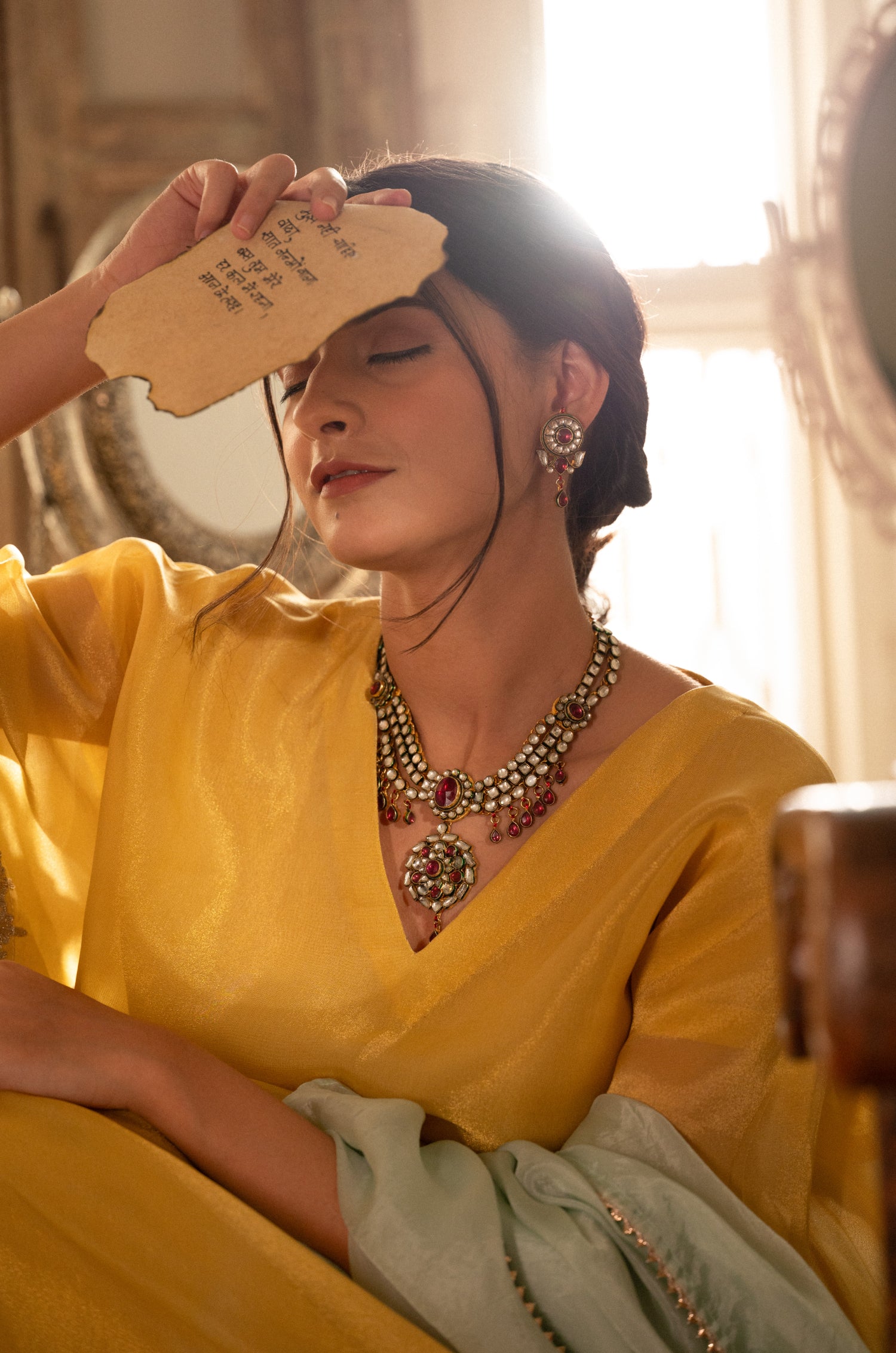 Purna Kundan Necklace Set