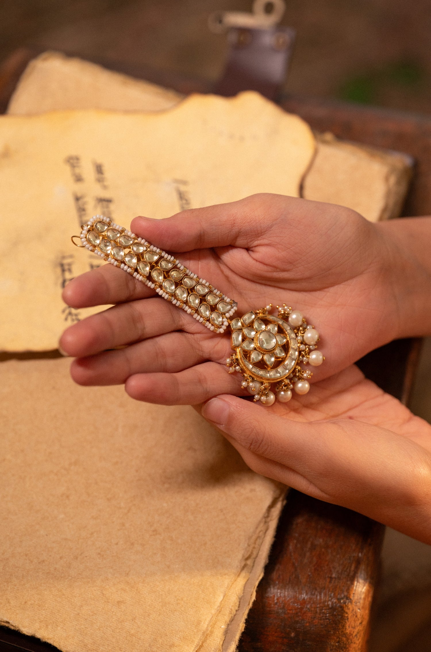 Nirvi Kundan Maangtikka