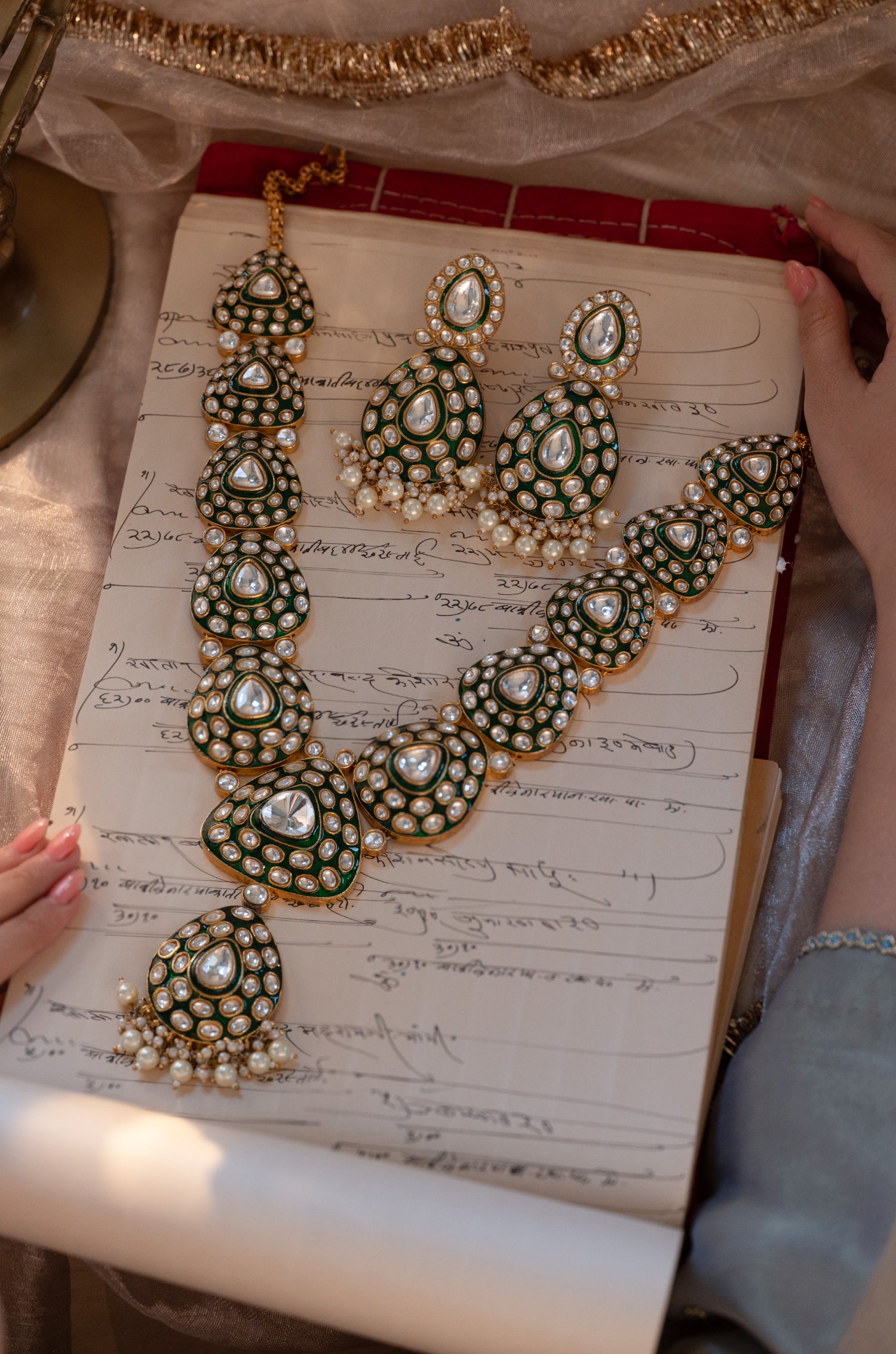 Sahania Green Polki Necklace Set