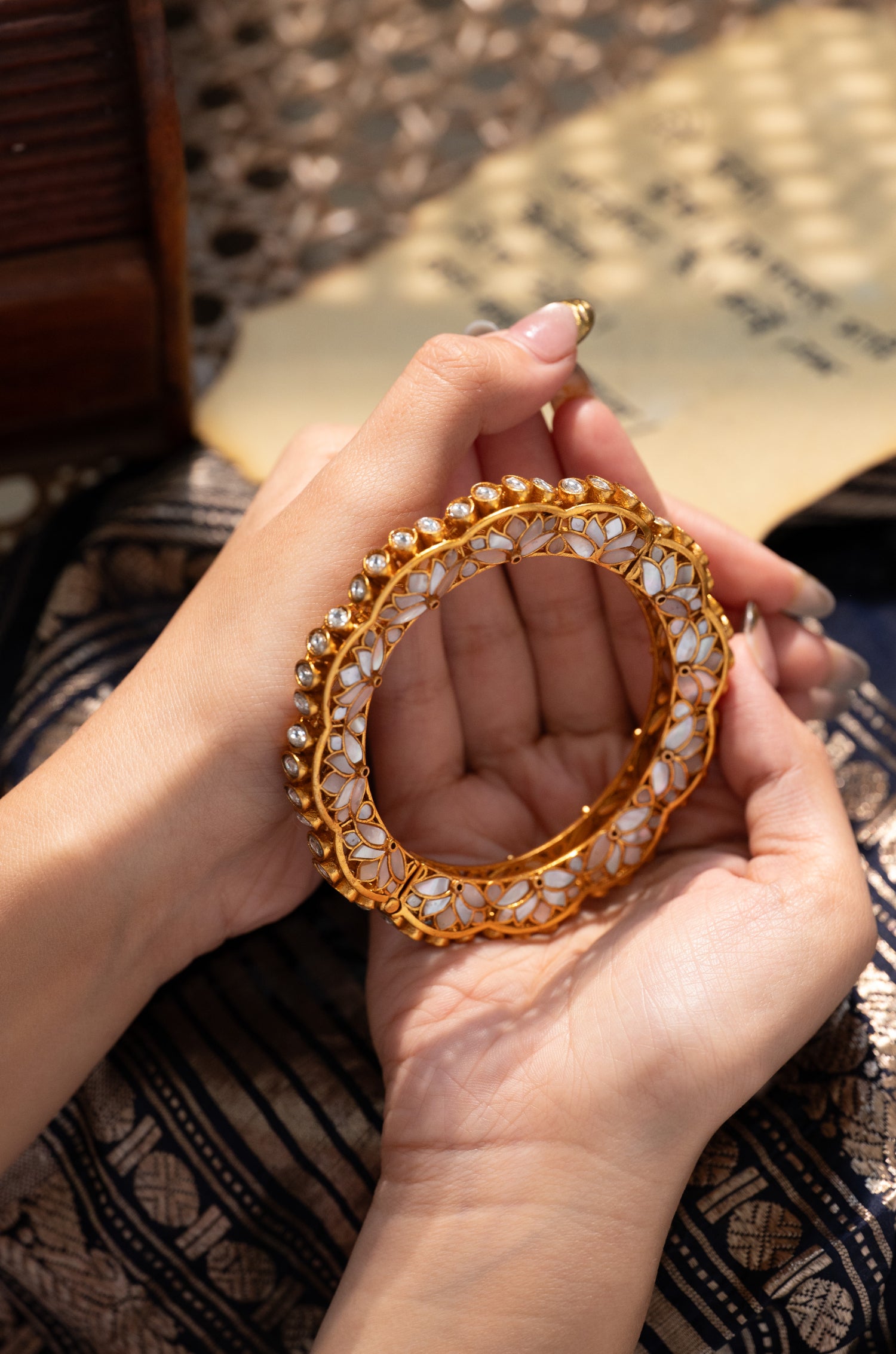 Tarini Mother Of Pearl Bangle