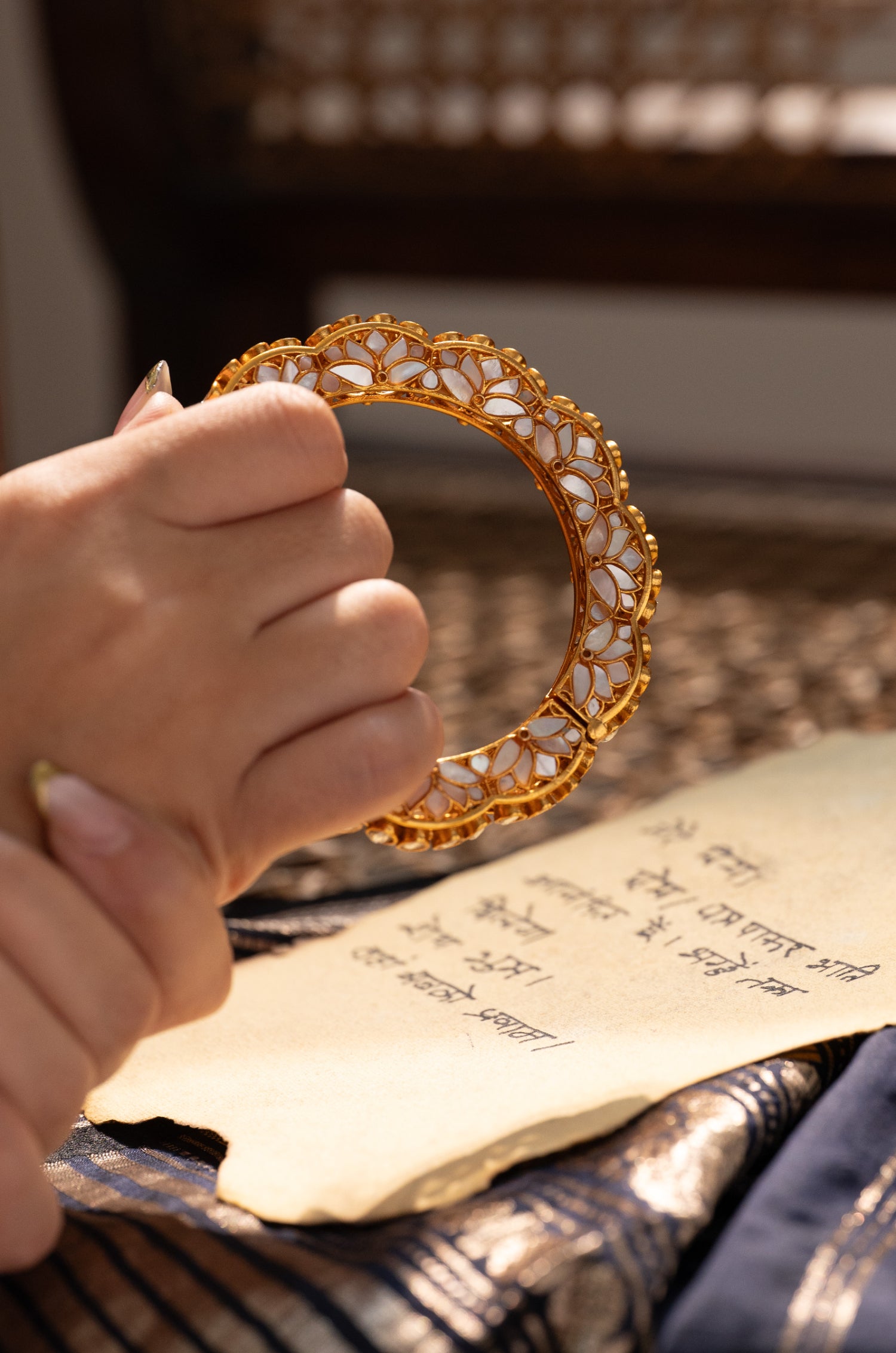 Tarini Mother Of Pearl Bangle