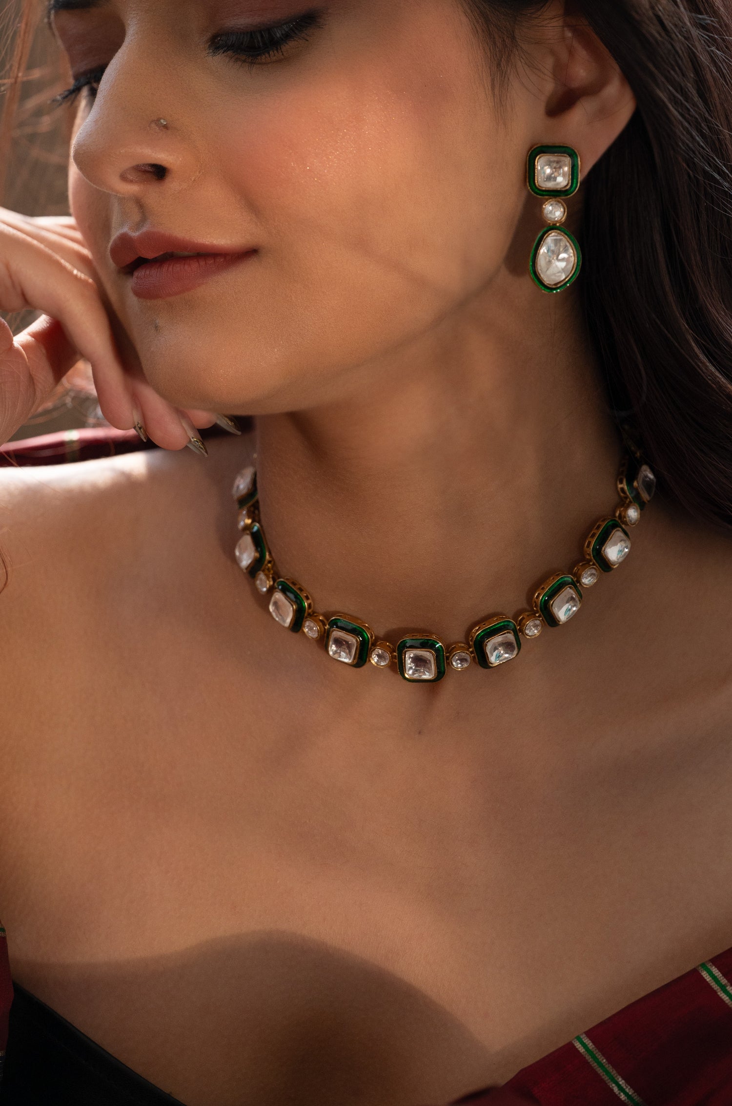 Ammi Enamel Green Necklace Set