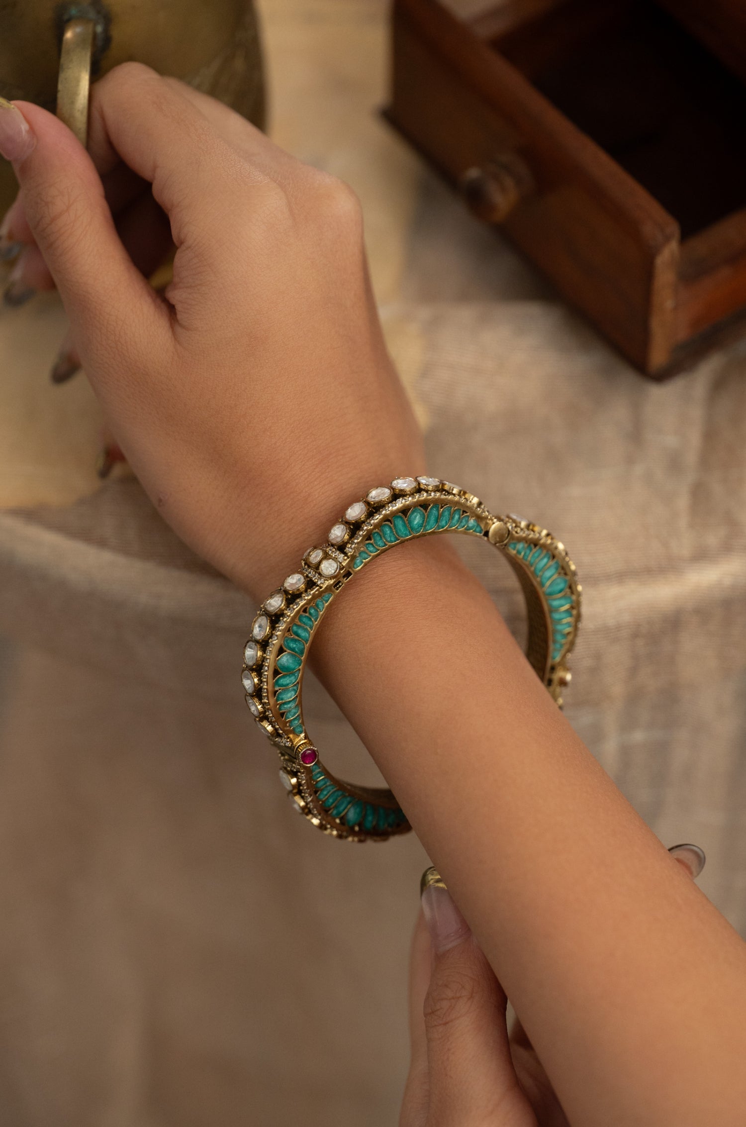 Kamakshi Turquoise Polki Bangle
