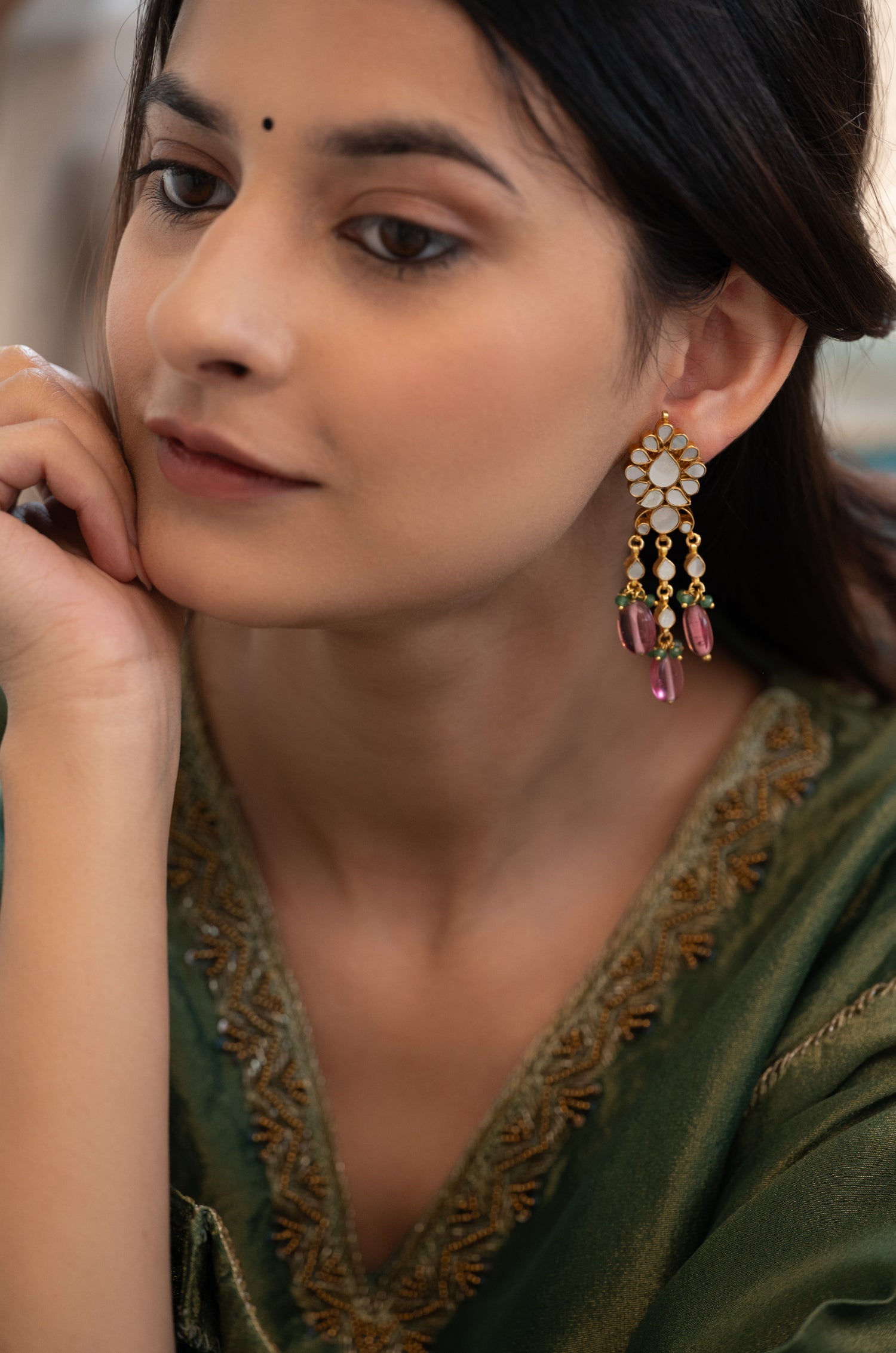 Ravisa Mother of Pearl Earrings
