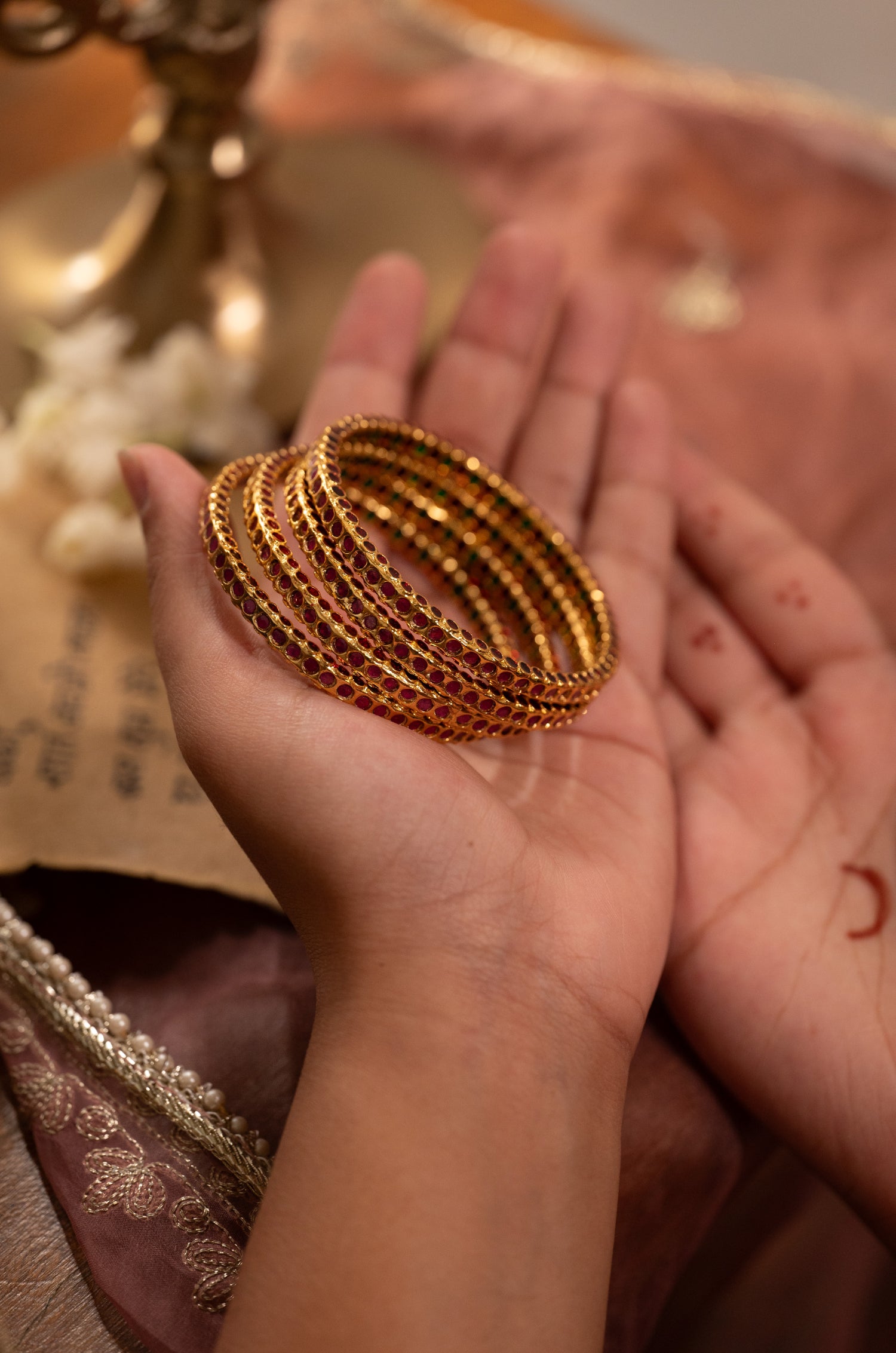 Siya Red Jadau Bangles - Set of 4