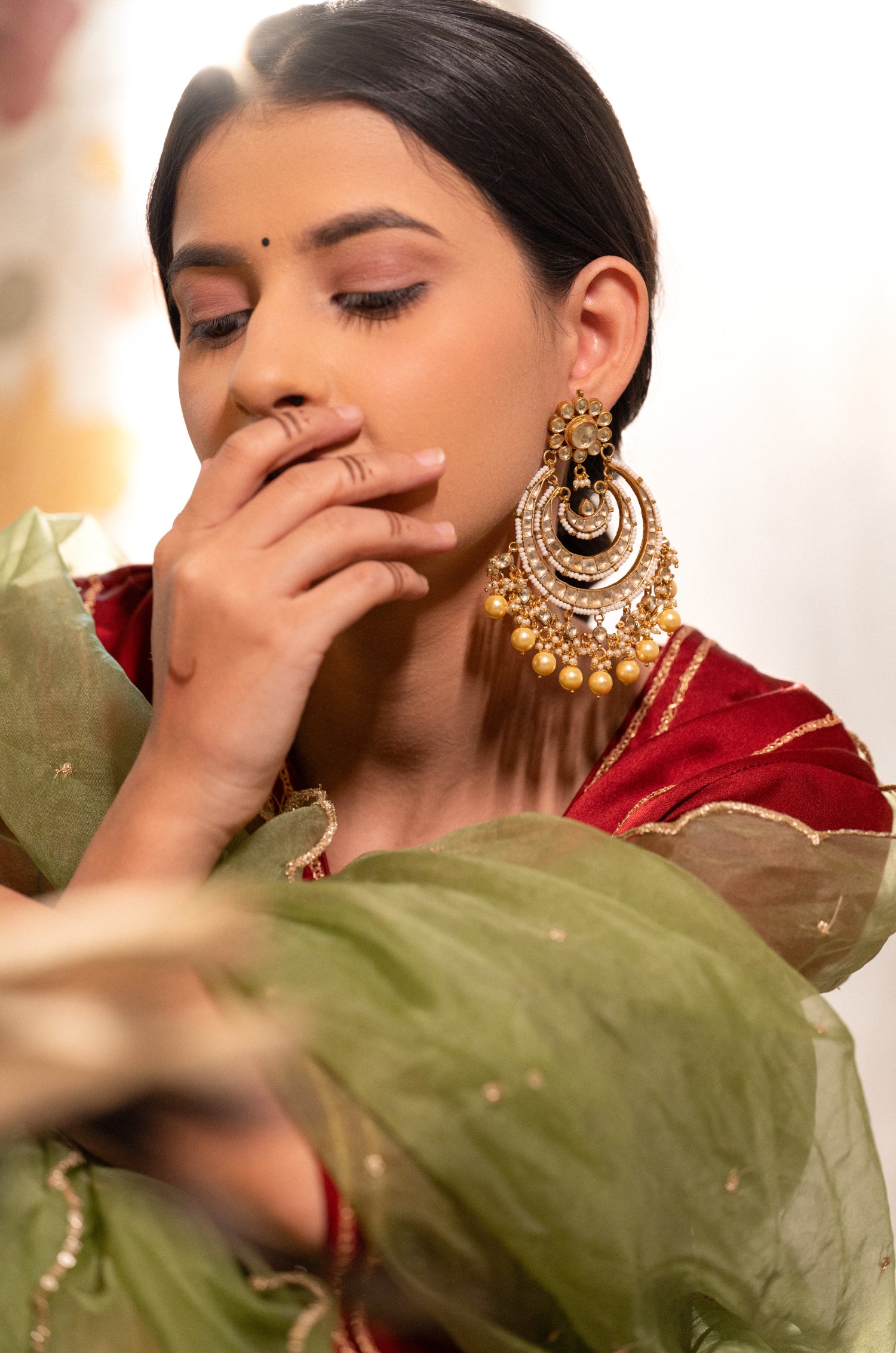 Avni Kundan Necklace Set