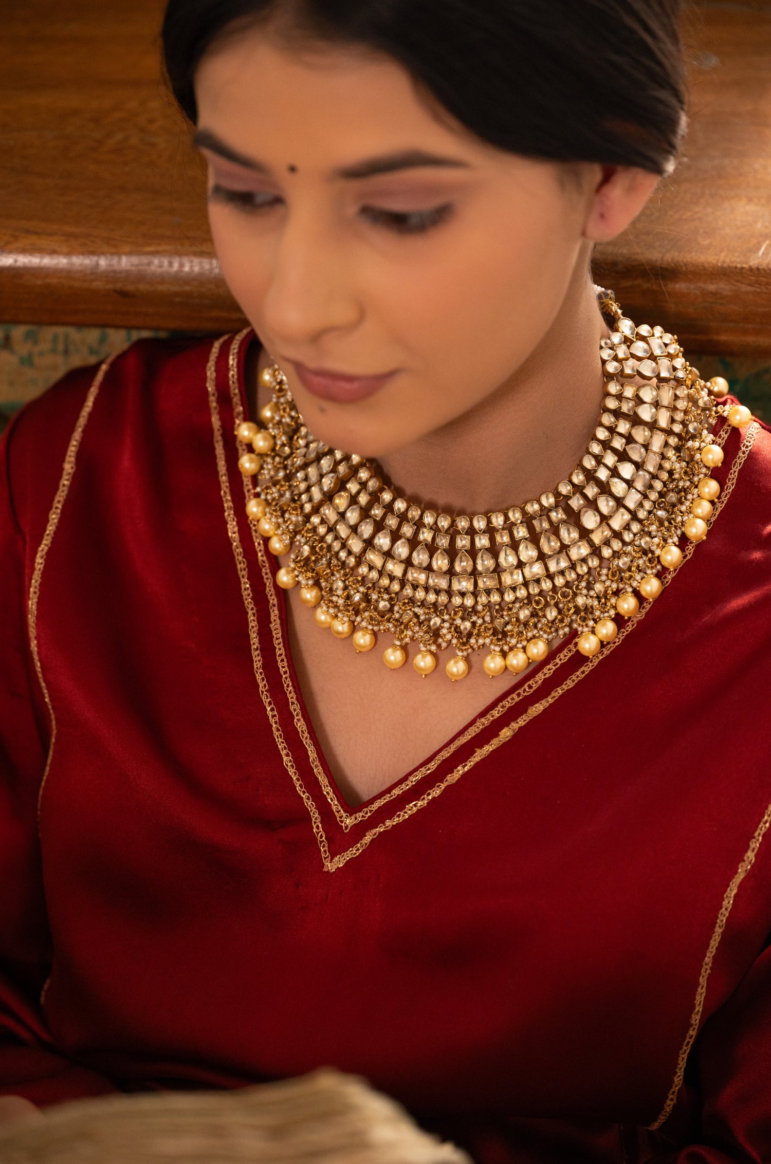 Avni Kundan Necklace Set