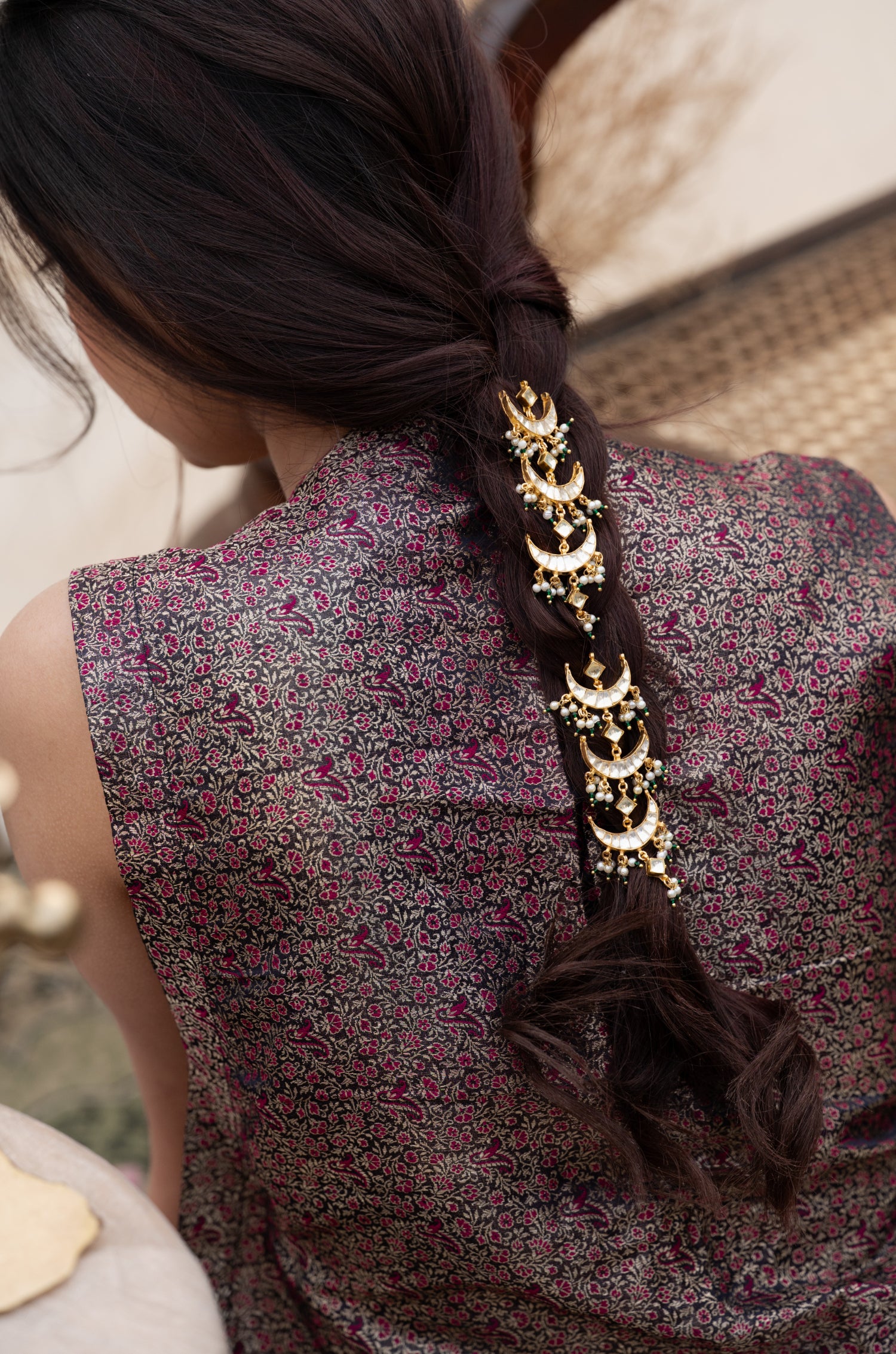 Tamari Gold Braid Pin