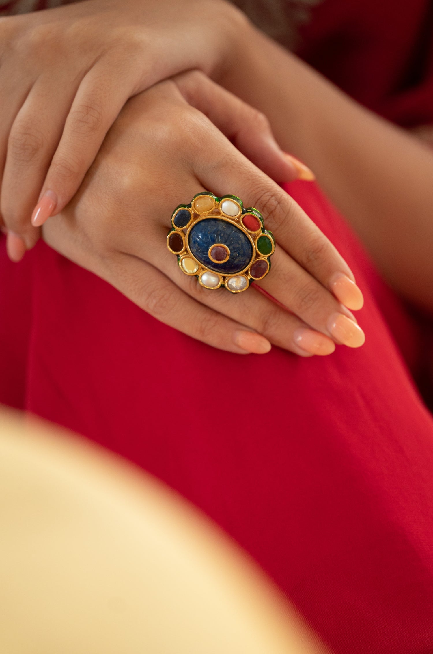 Valiana Navrattan Ring