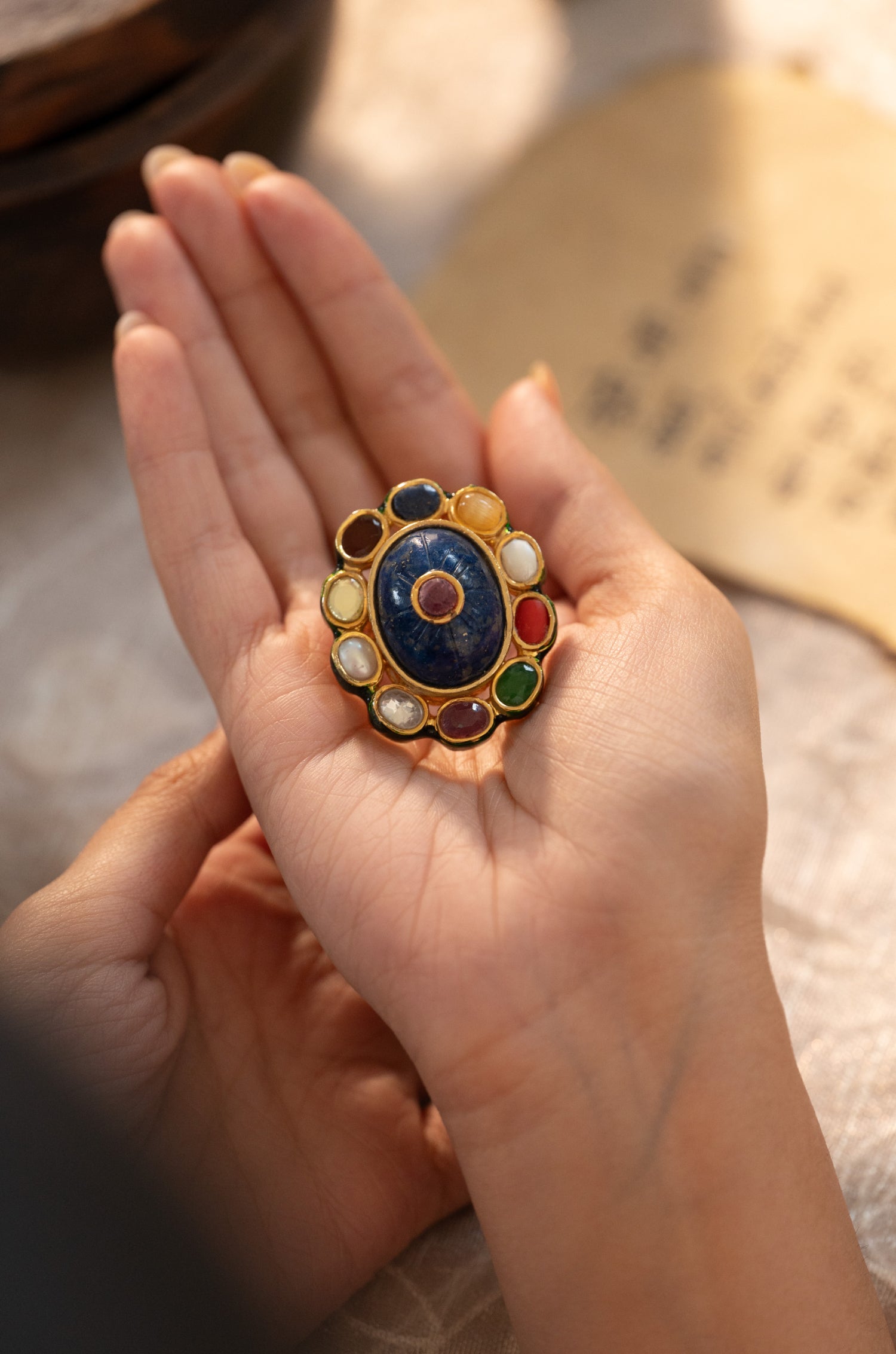 Valiana Navrattan Ring