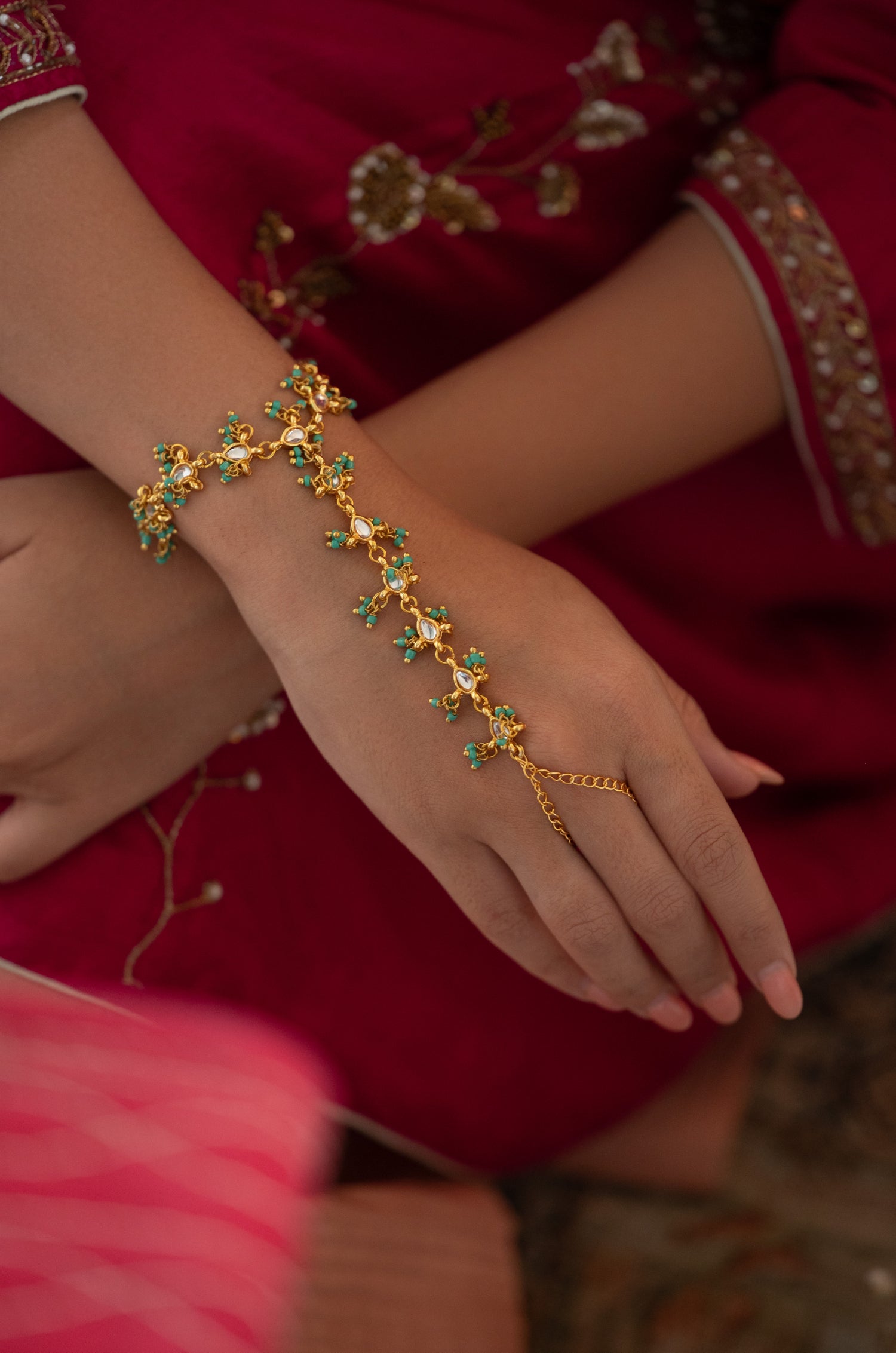 Tuba Turquoise Kundan Hathphool
