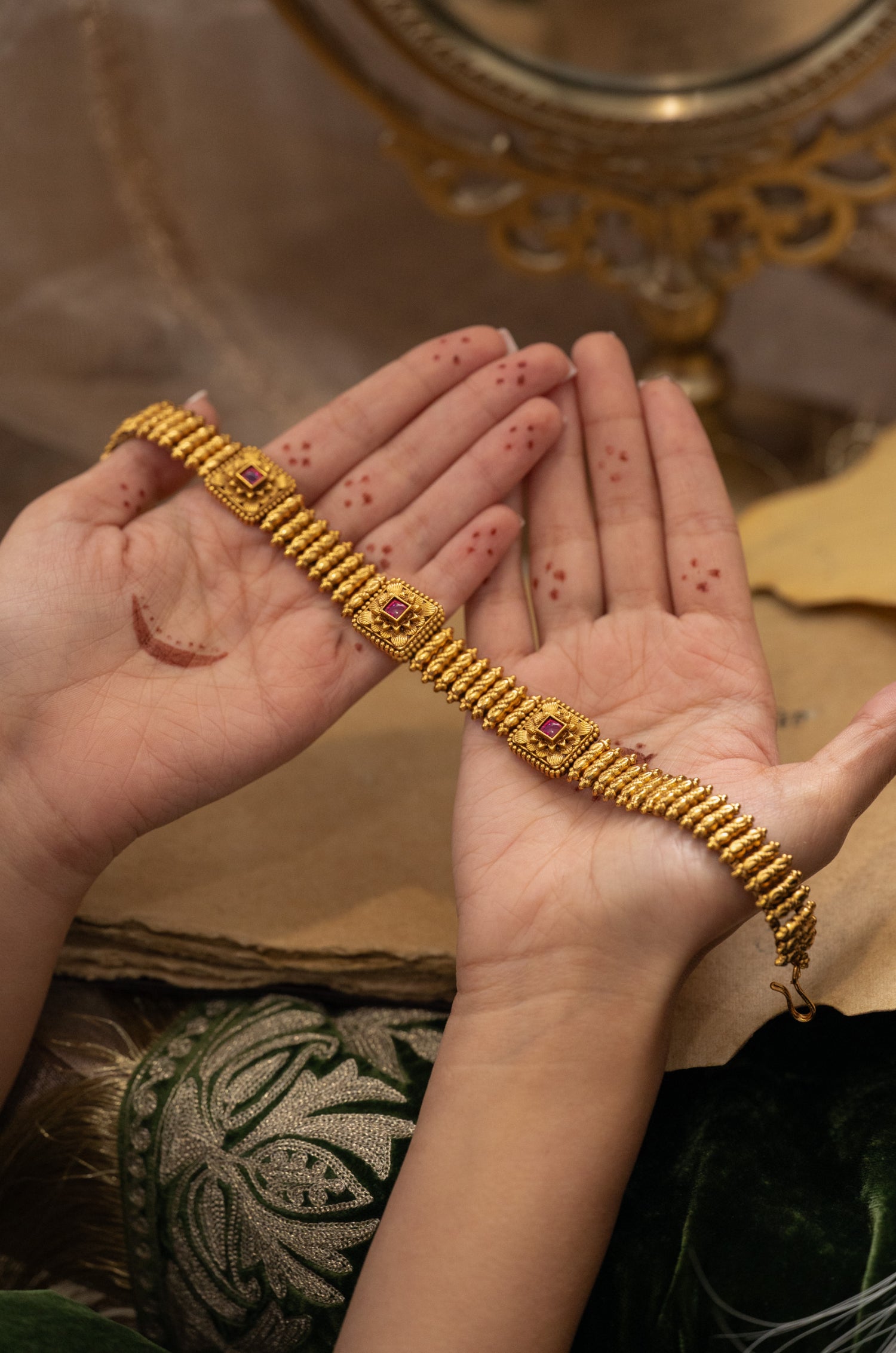 Heerika Temple Work Headband