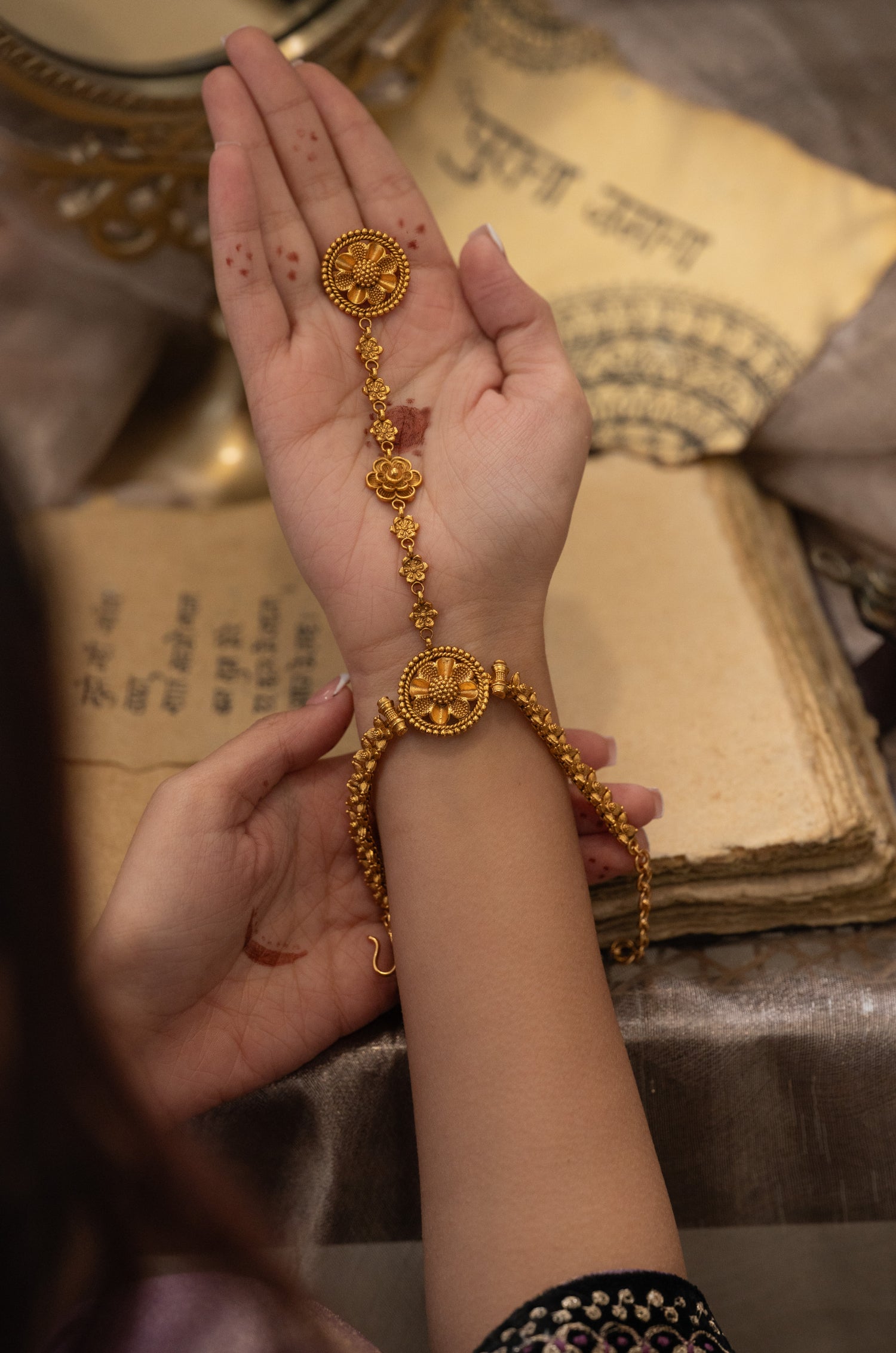 Vibha Temple Hathphool Bracelet