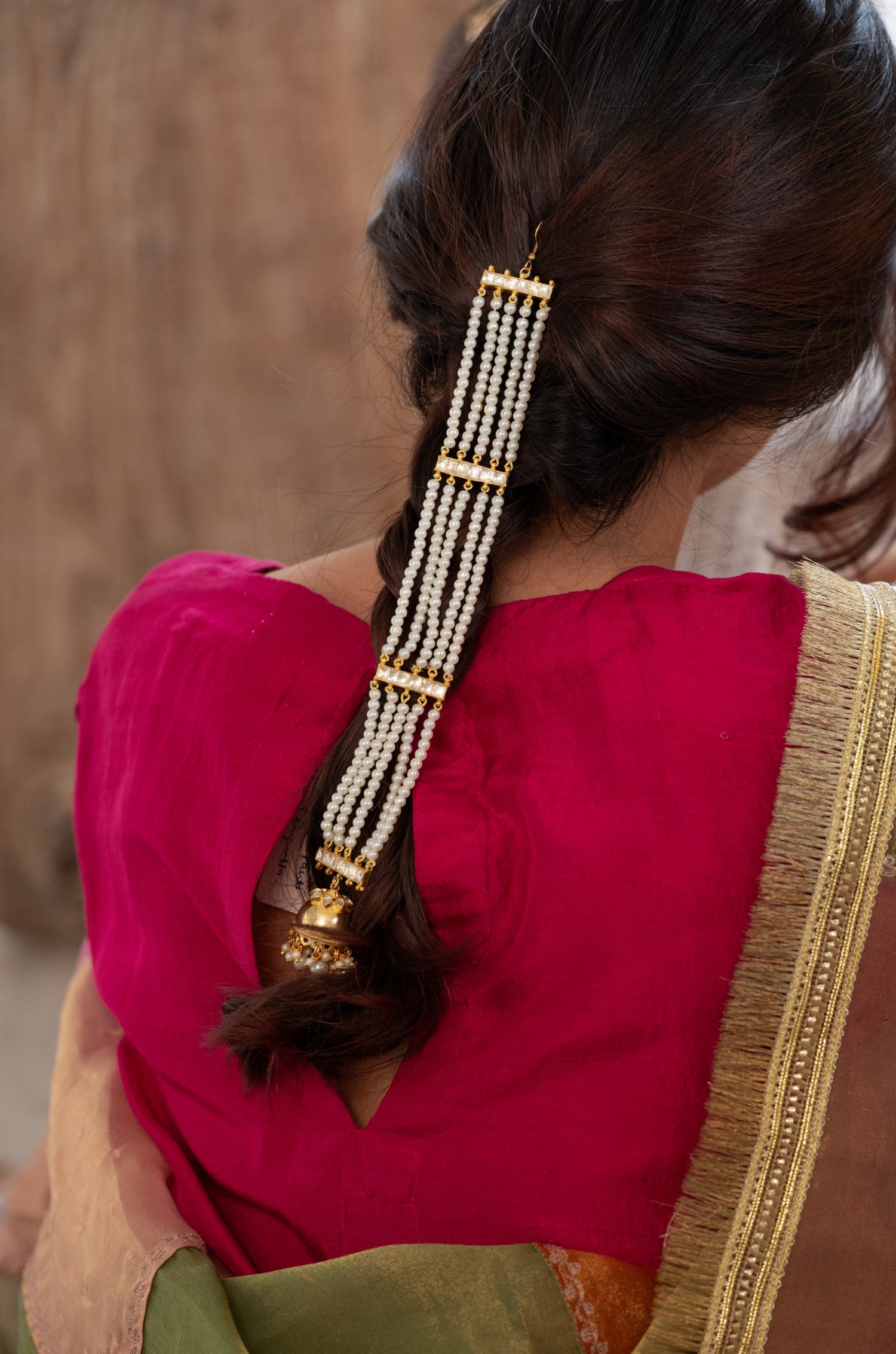 Manasvi Pearl Braid Pin