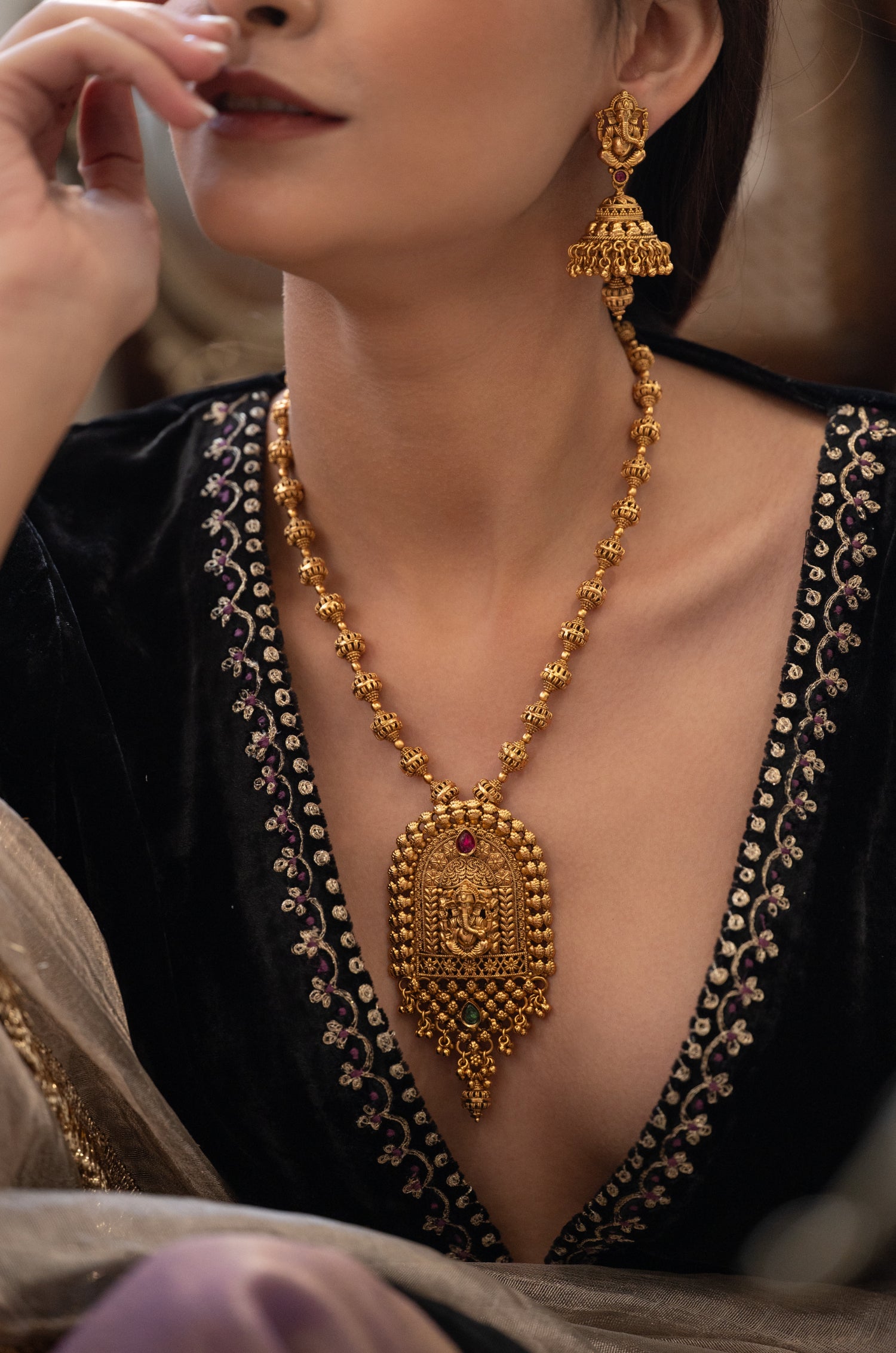 Pranika Temple Necklace Set