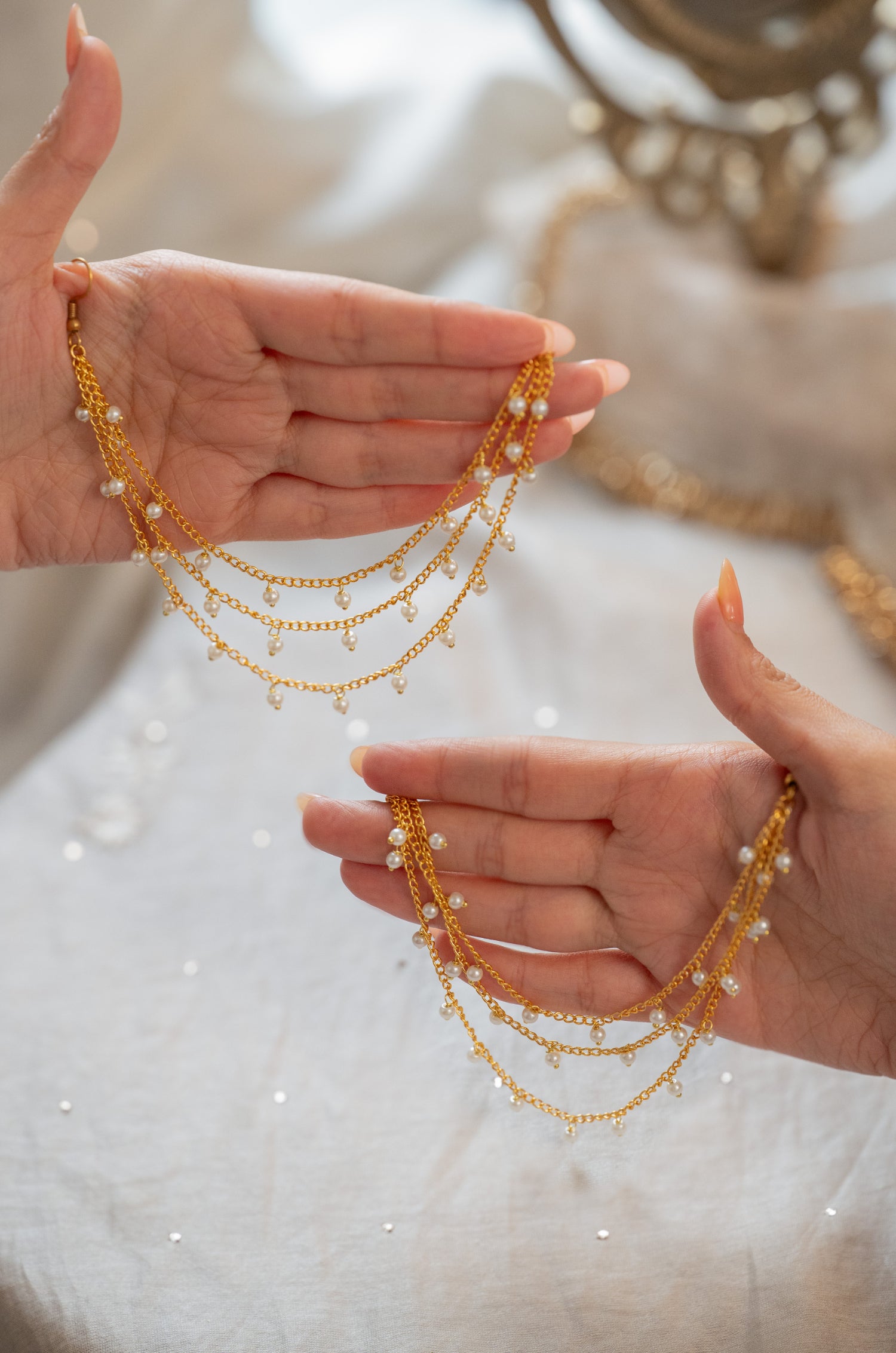 Tarina Pearl Kaan Chain