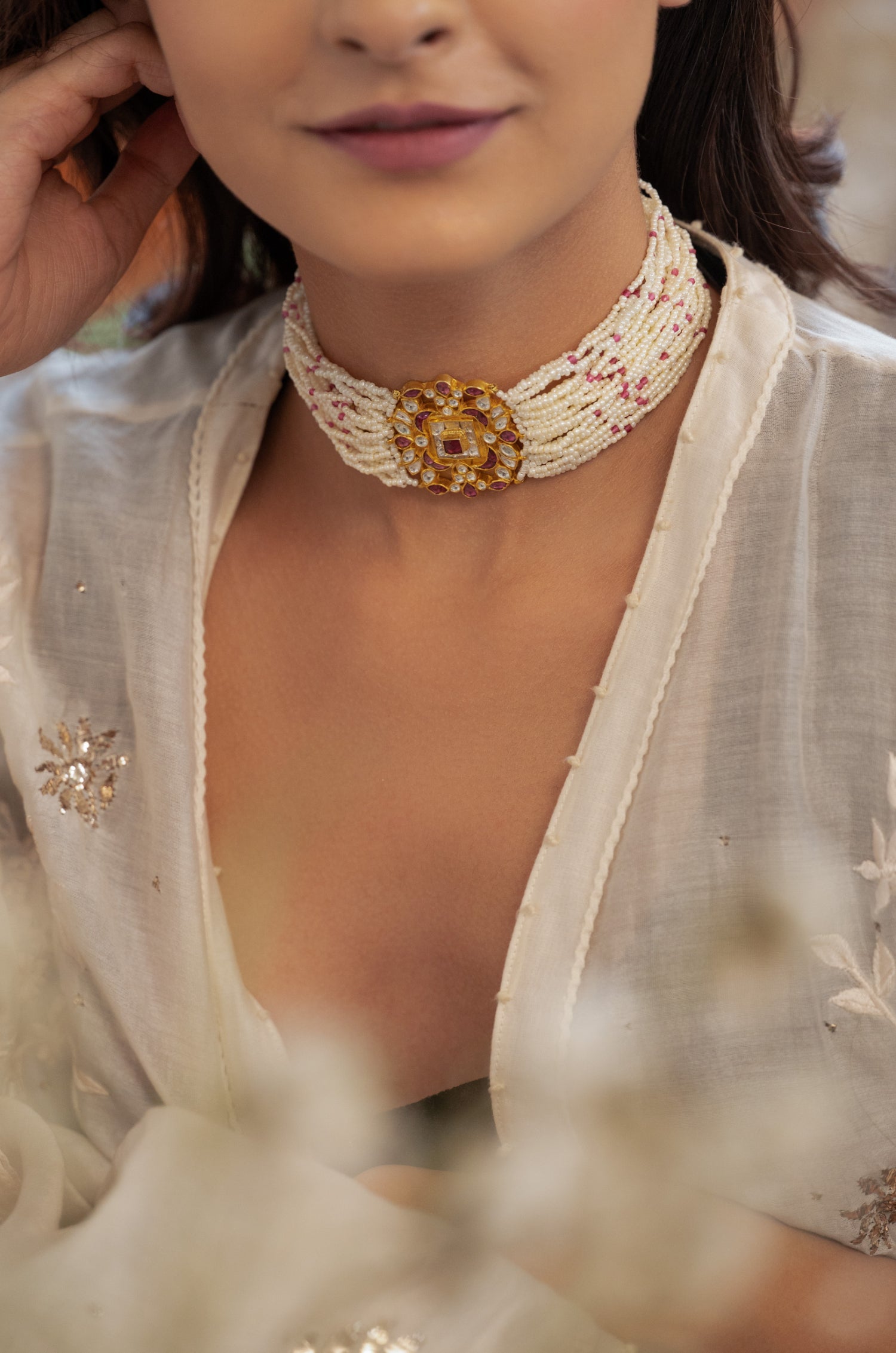 Kriti Pink Kundan Choker