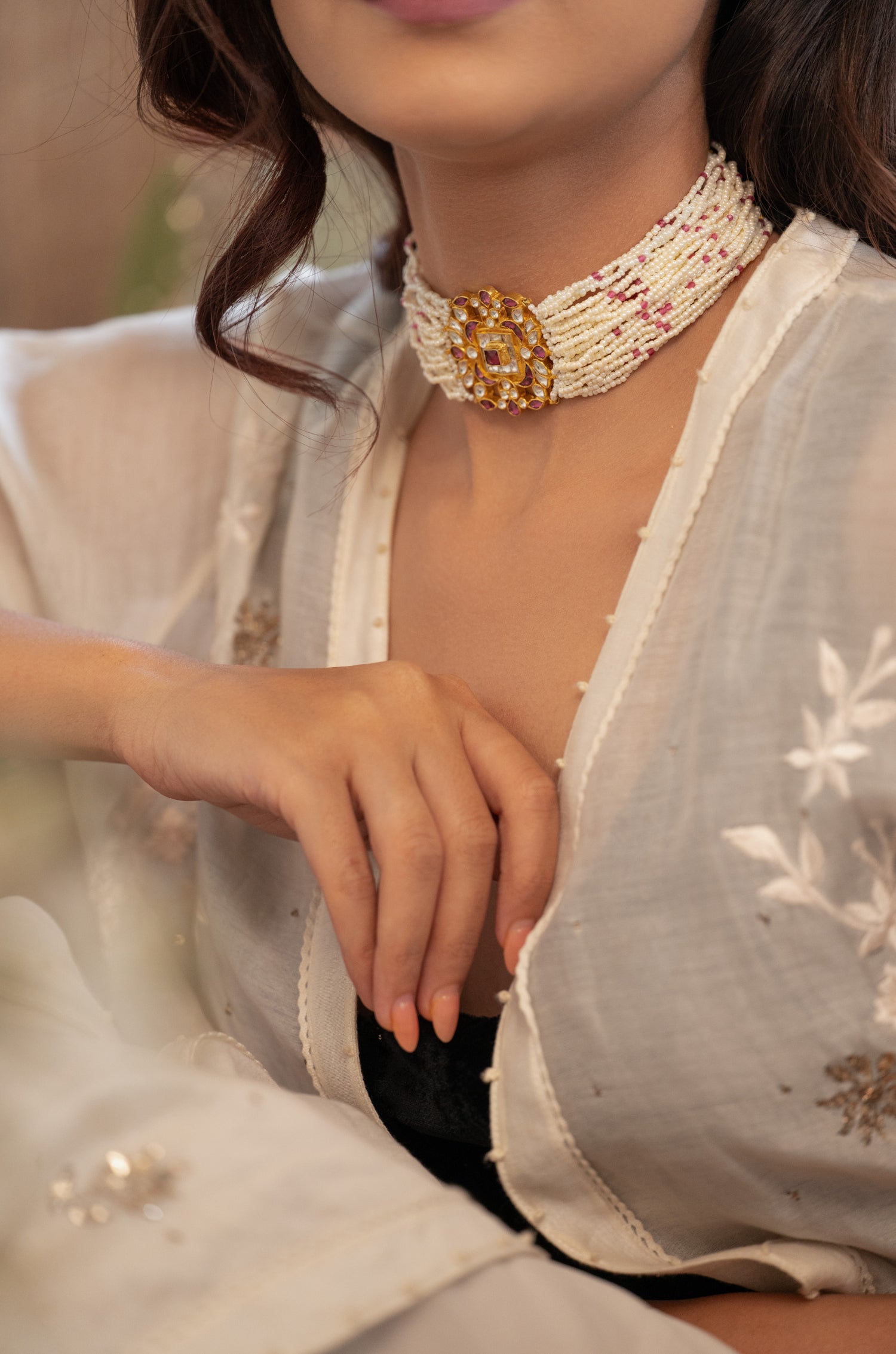 Kriti Pink Kundan Choker