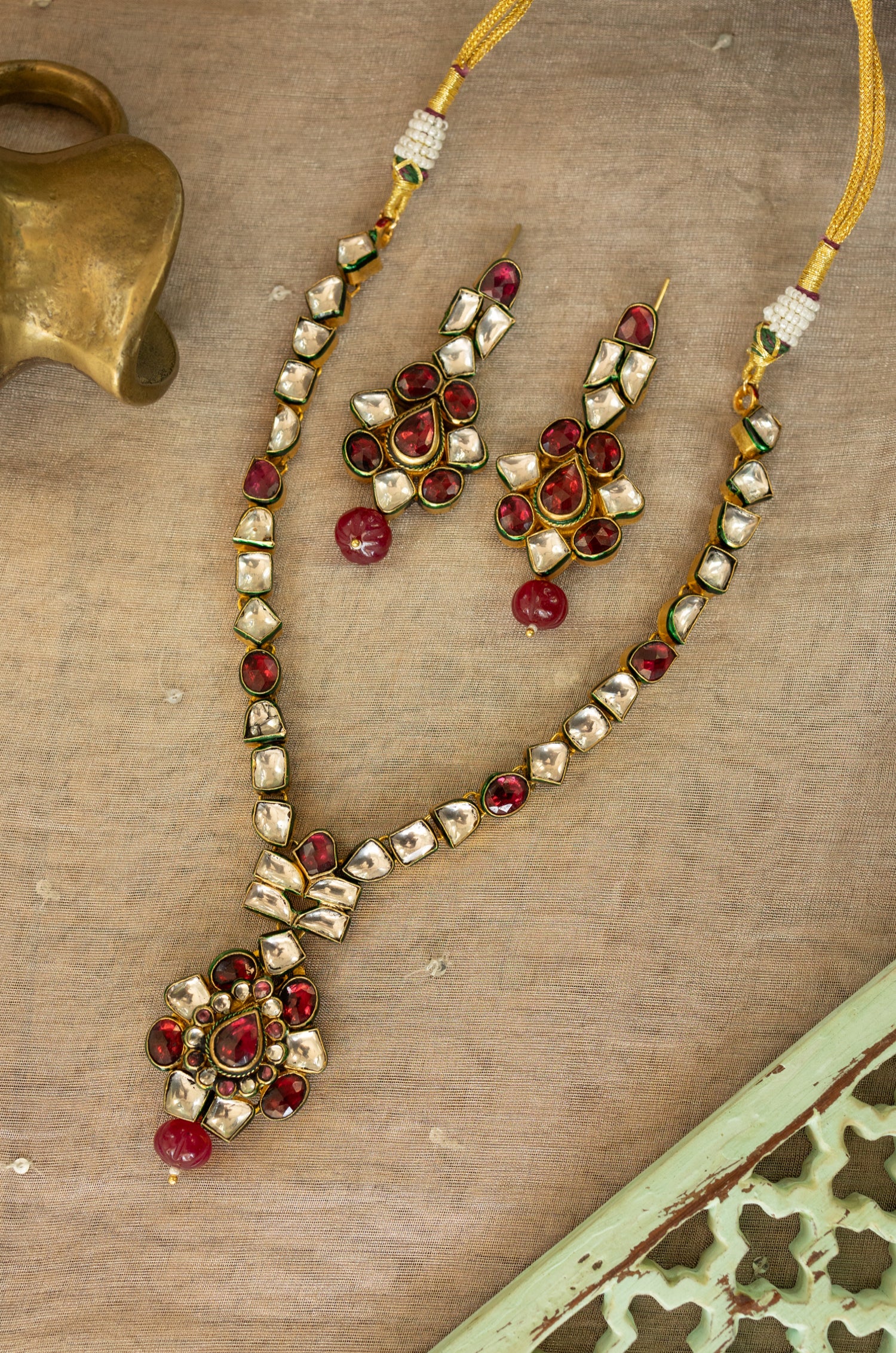 Swapana Red Kundan Necklace Set