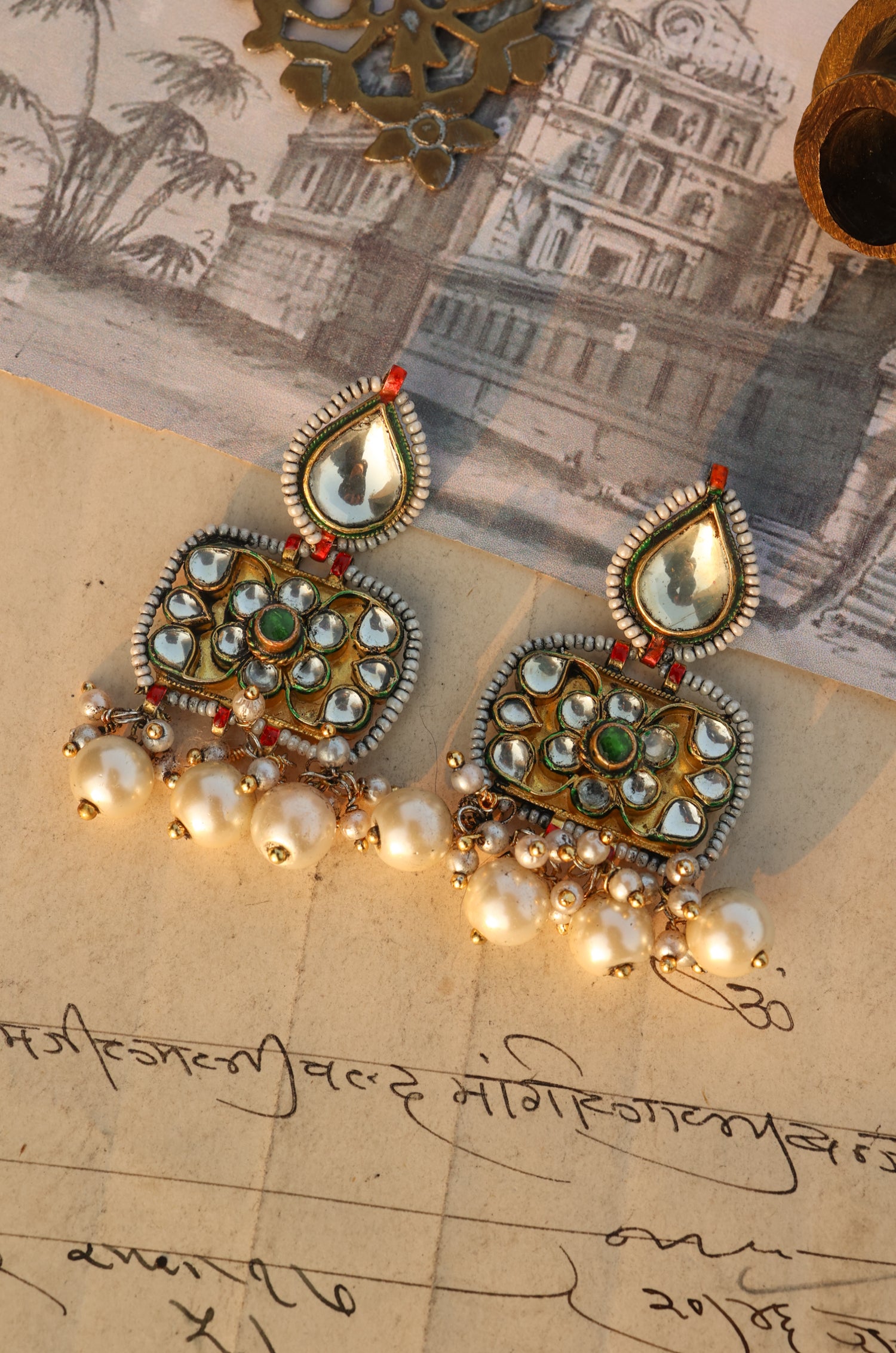 Nayan Green Kundan Earrings