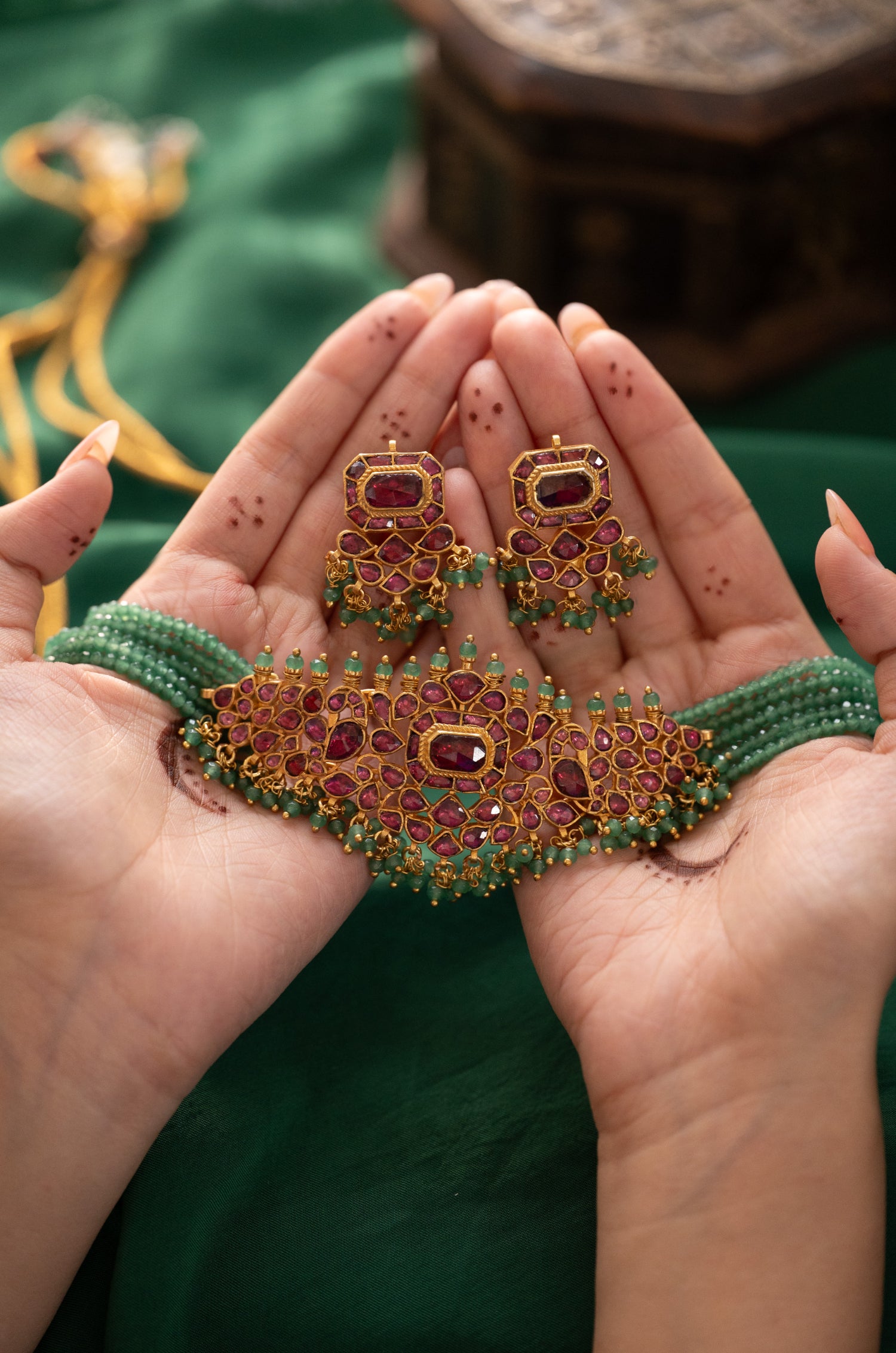 Kashish Rhodolite Necklace Set