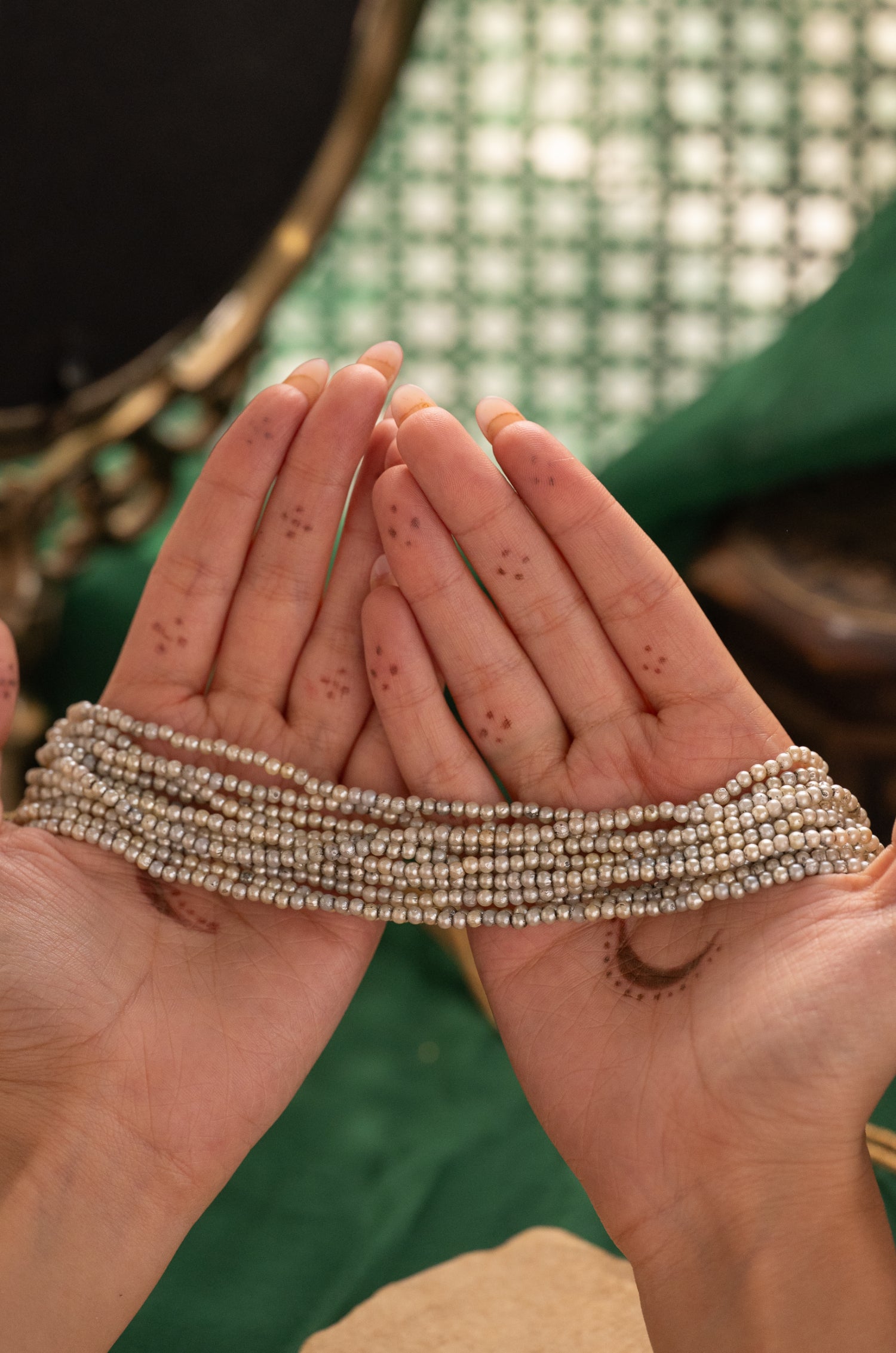 Kanika Fresh Water Pearls Choker